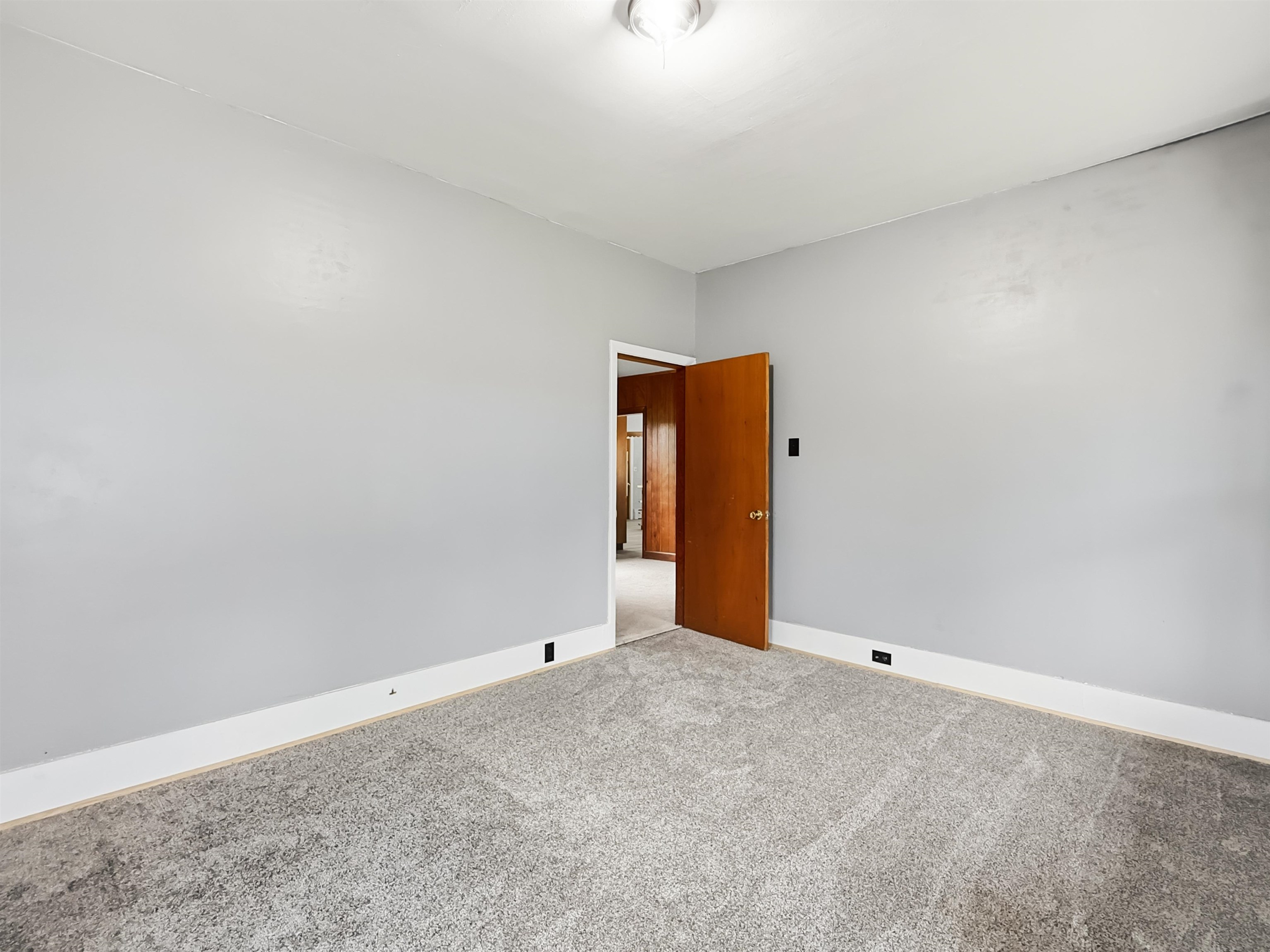87 Colby St, Colebrook, NH 03576