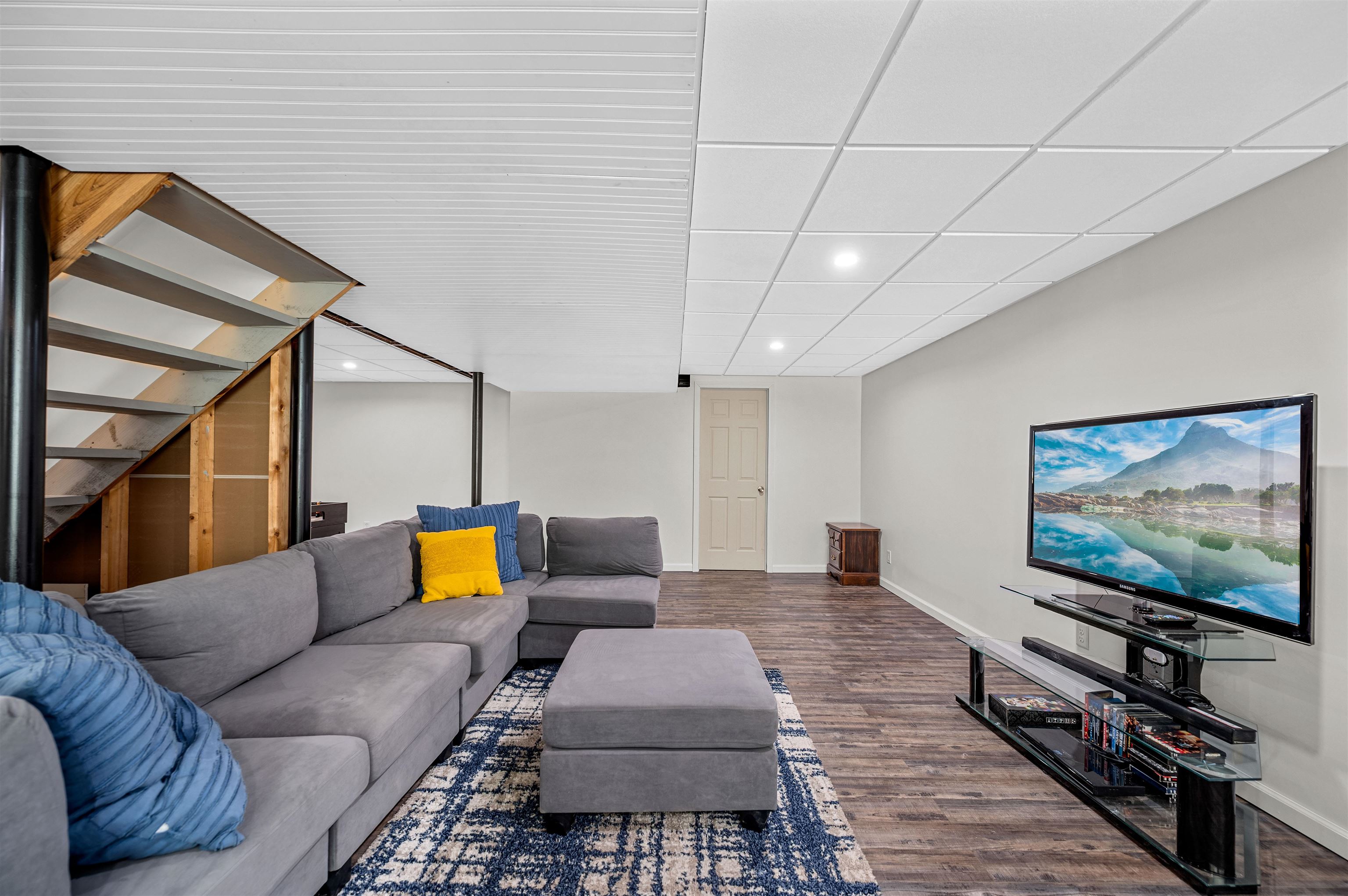 Property photo 35