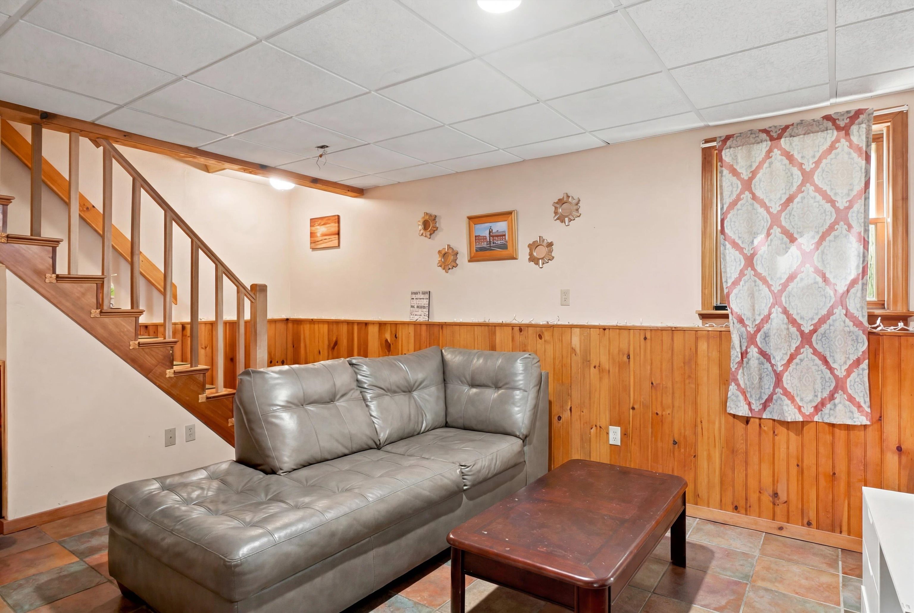 25 Pinewood Loop, Sandown, NH 03873