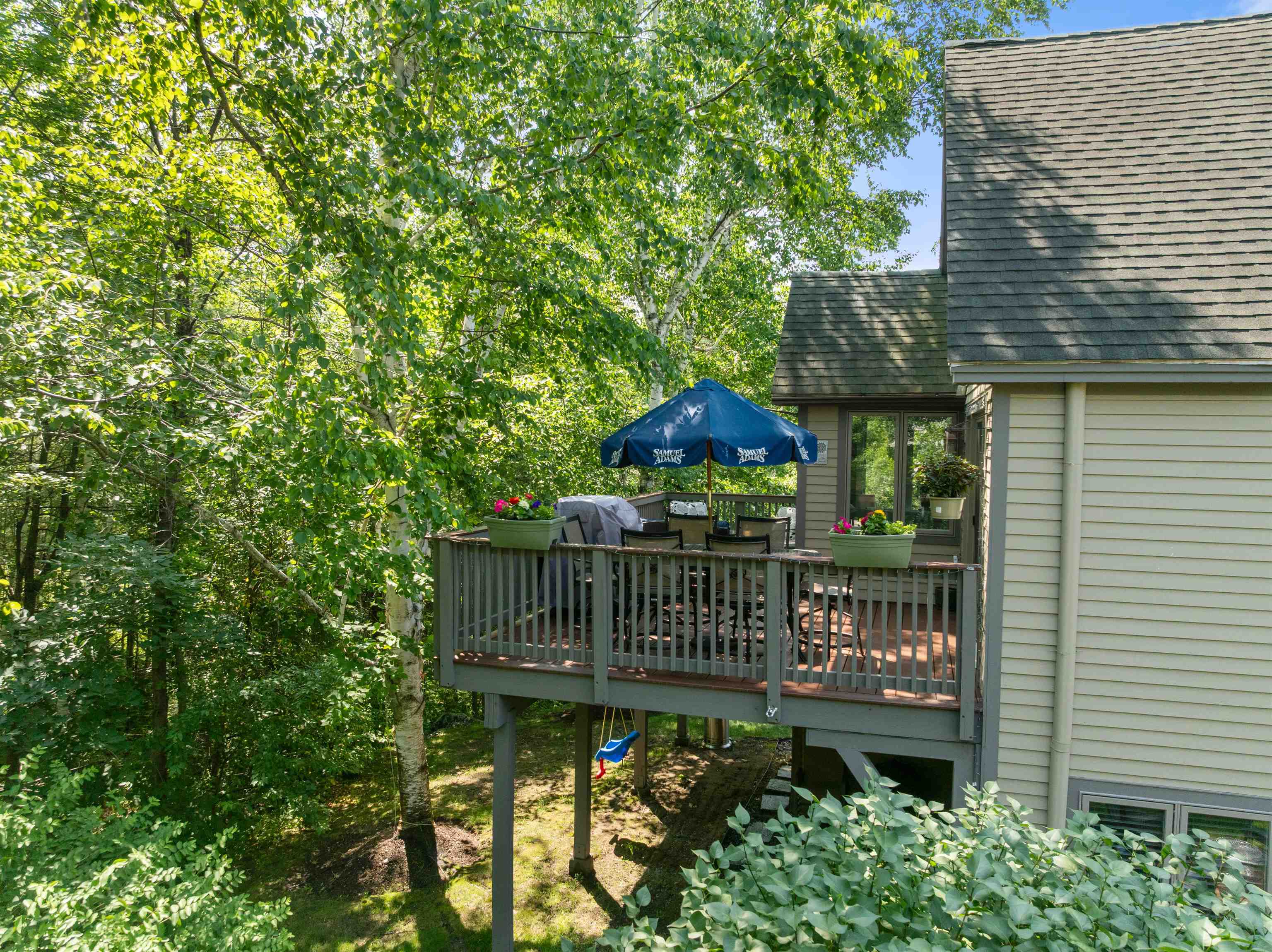 6 Tartan Hl, Laconia, NH 03246