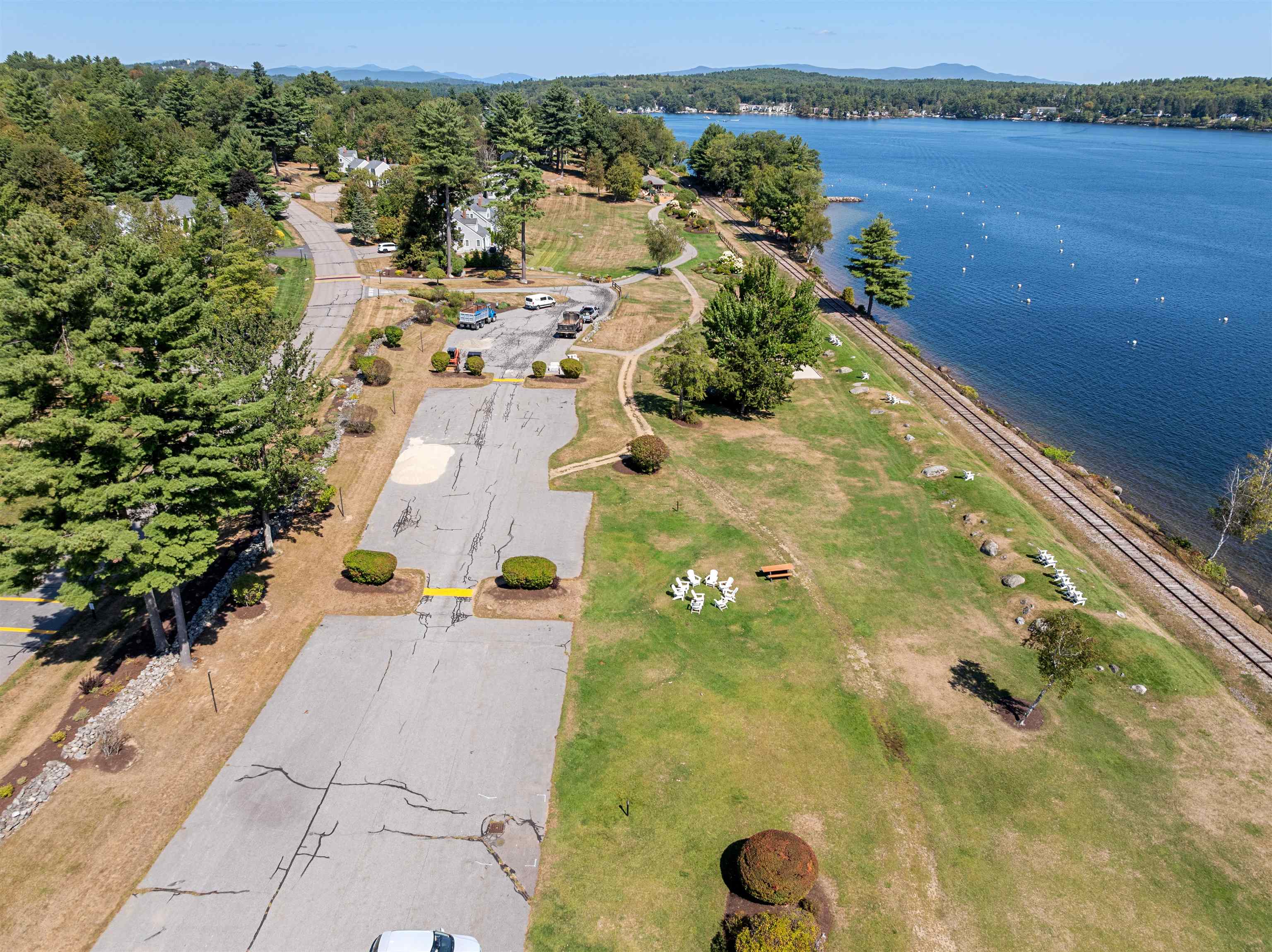 6 Tartan Hl, Laconia, NH 03246