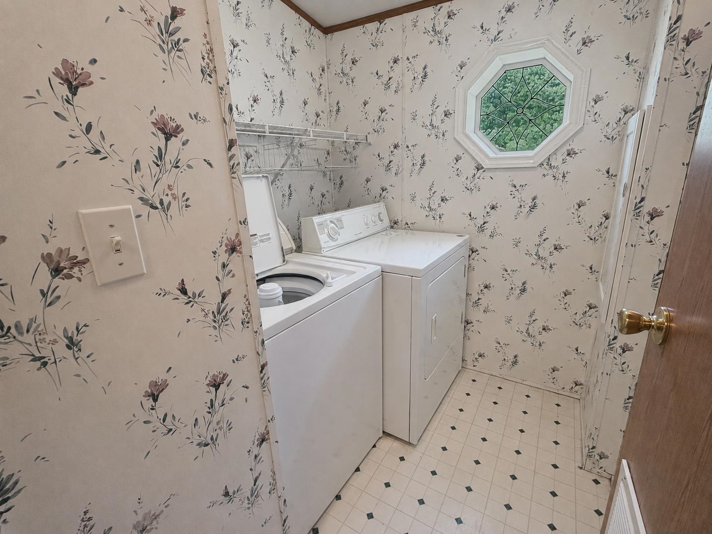 19 Hilltop Manor Mobile Home Pk, Littleton, NH 03561
