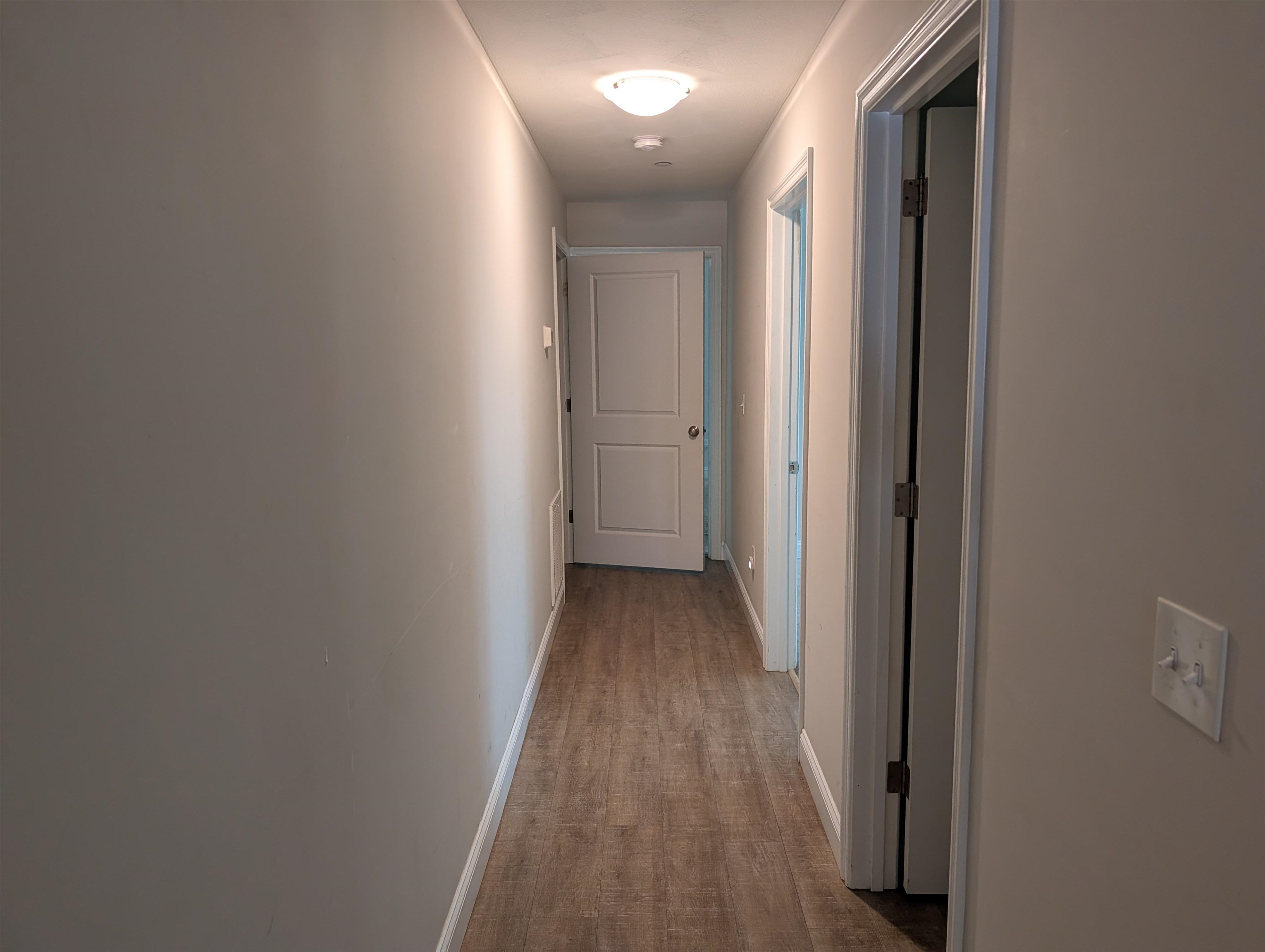 15 Bennett St, Nashua, NH 03064