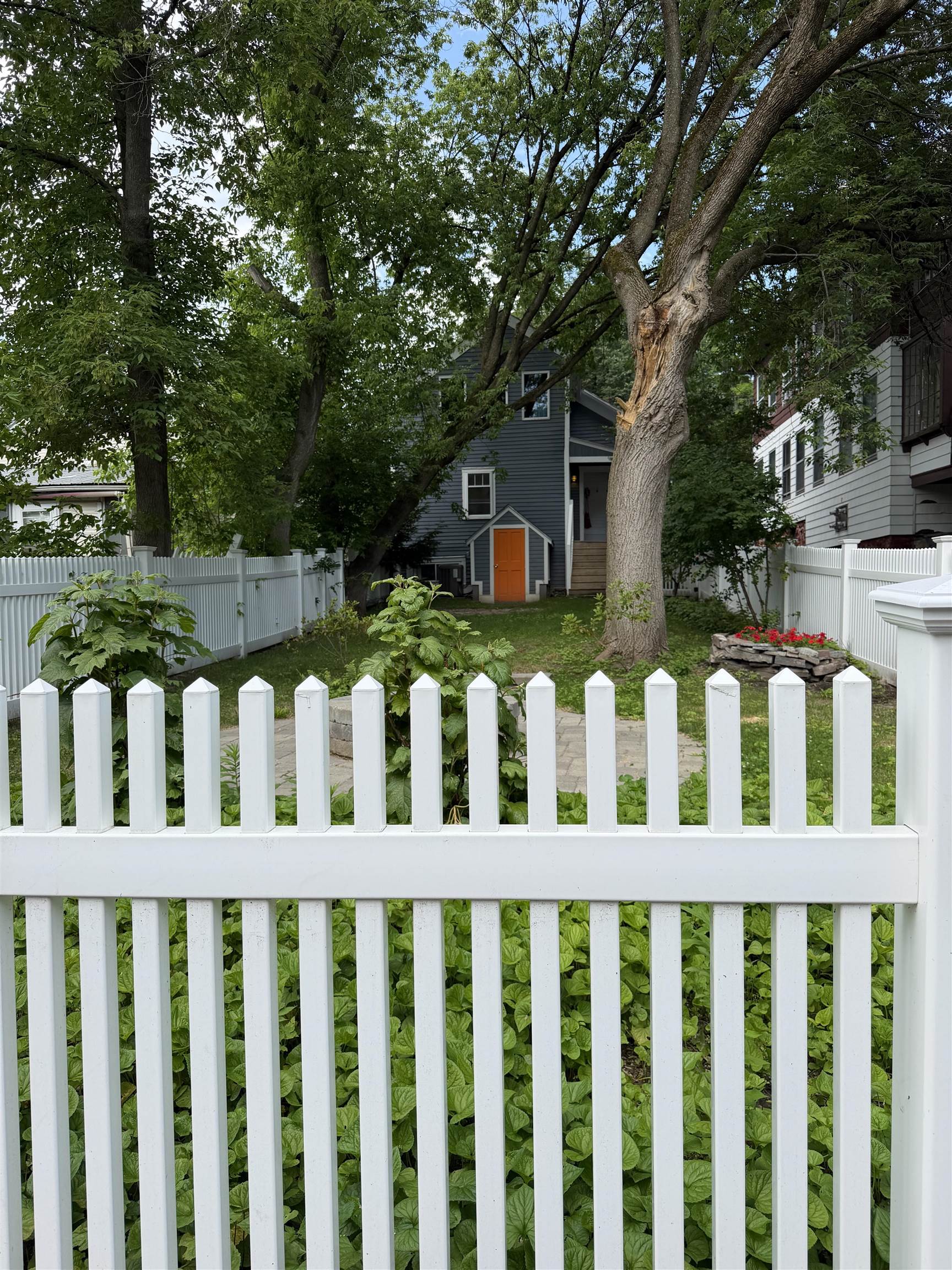 Property photo 38
