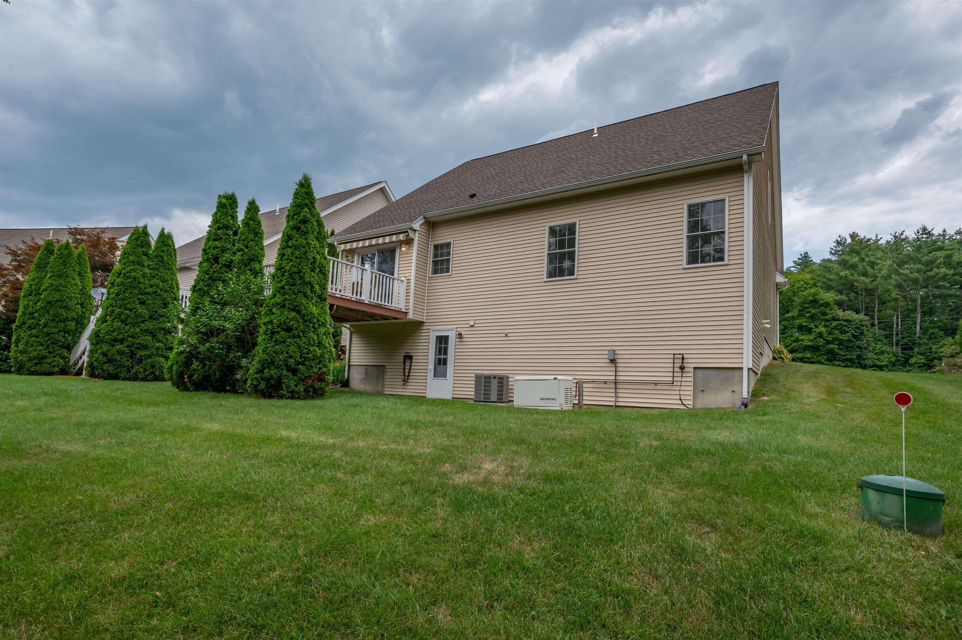 3 Sugar Hill Ln, Litchfield, NH 03052
