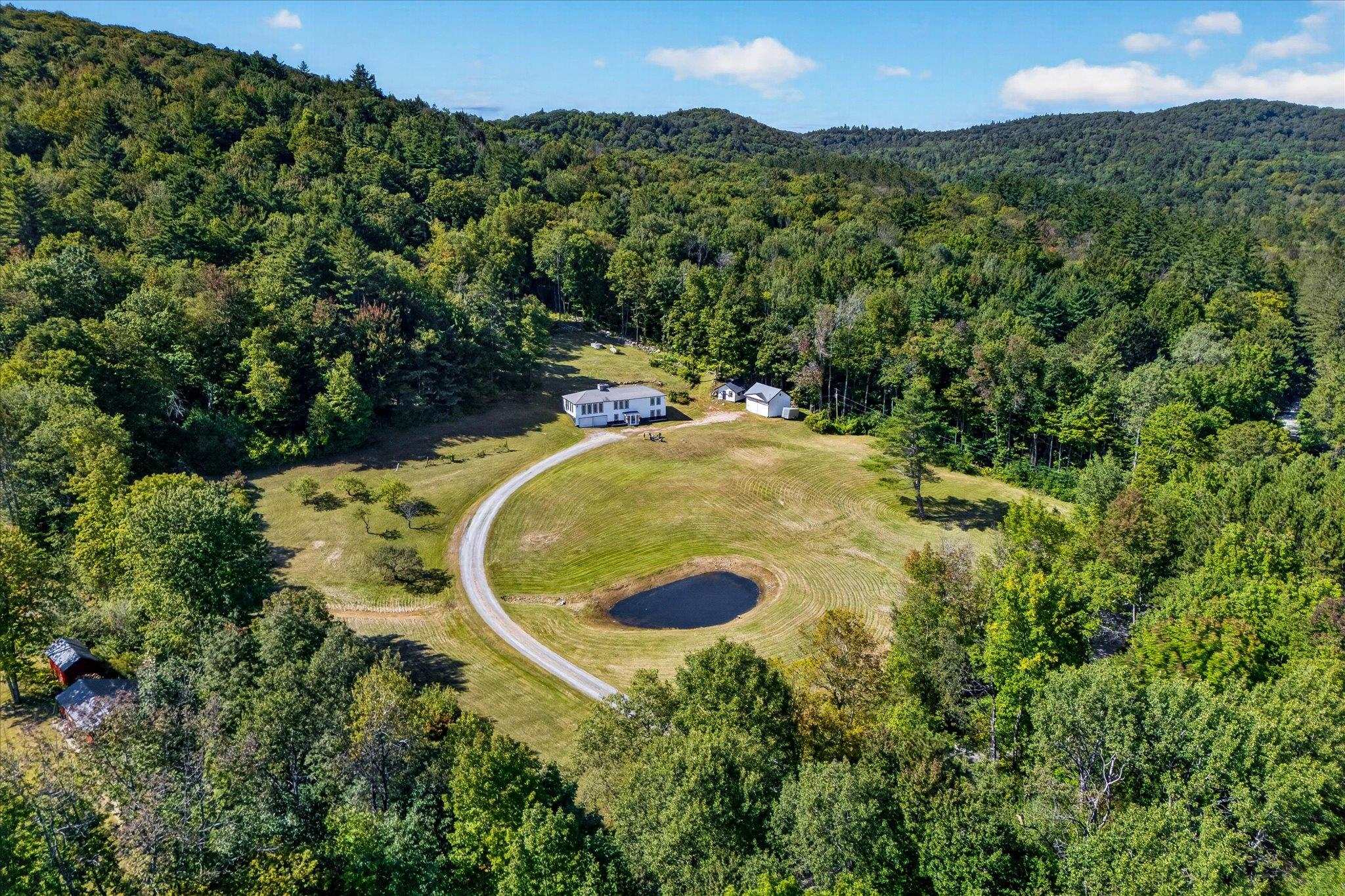 Photo 2 of Single family home for sale at 661 Wright Orchard Rd, Grafton, VT 05146 | MLS# 5097782 | Listing updated on 2026-09-18