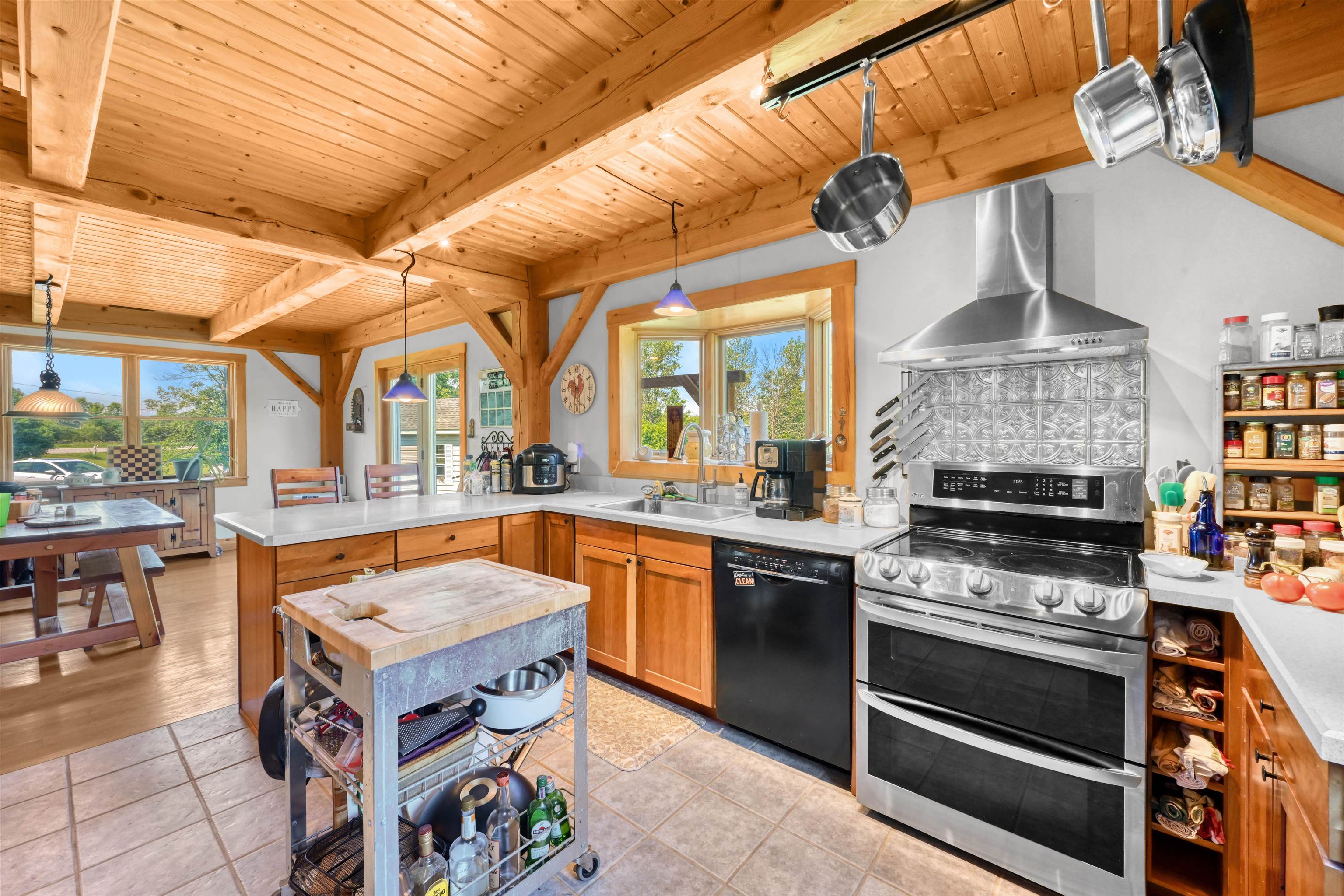Property photo 28