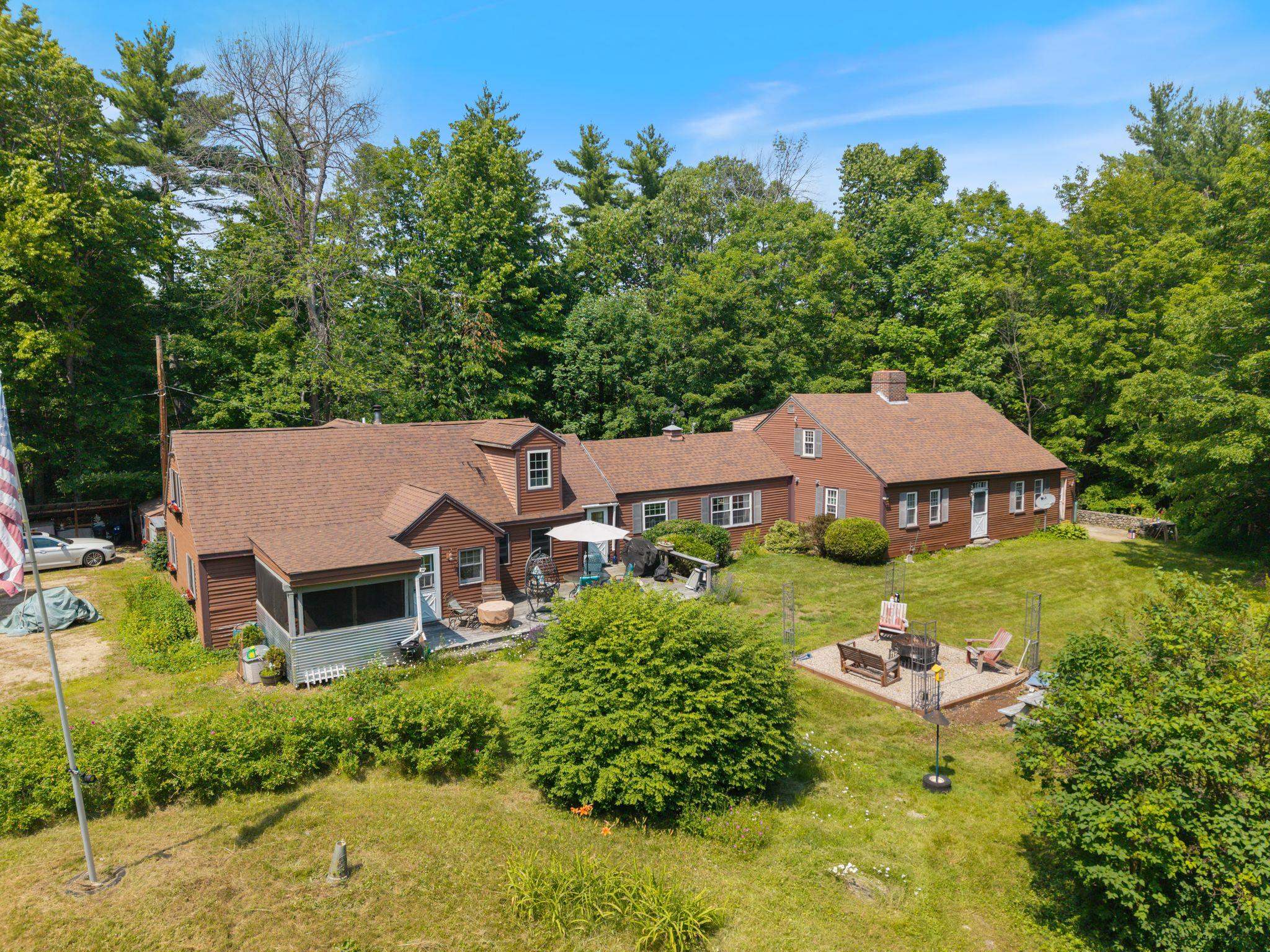 126 Davis Rd, Wakefield, NH 03872