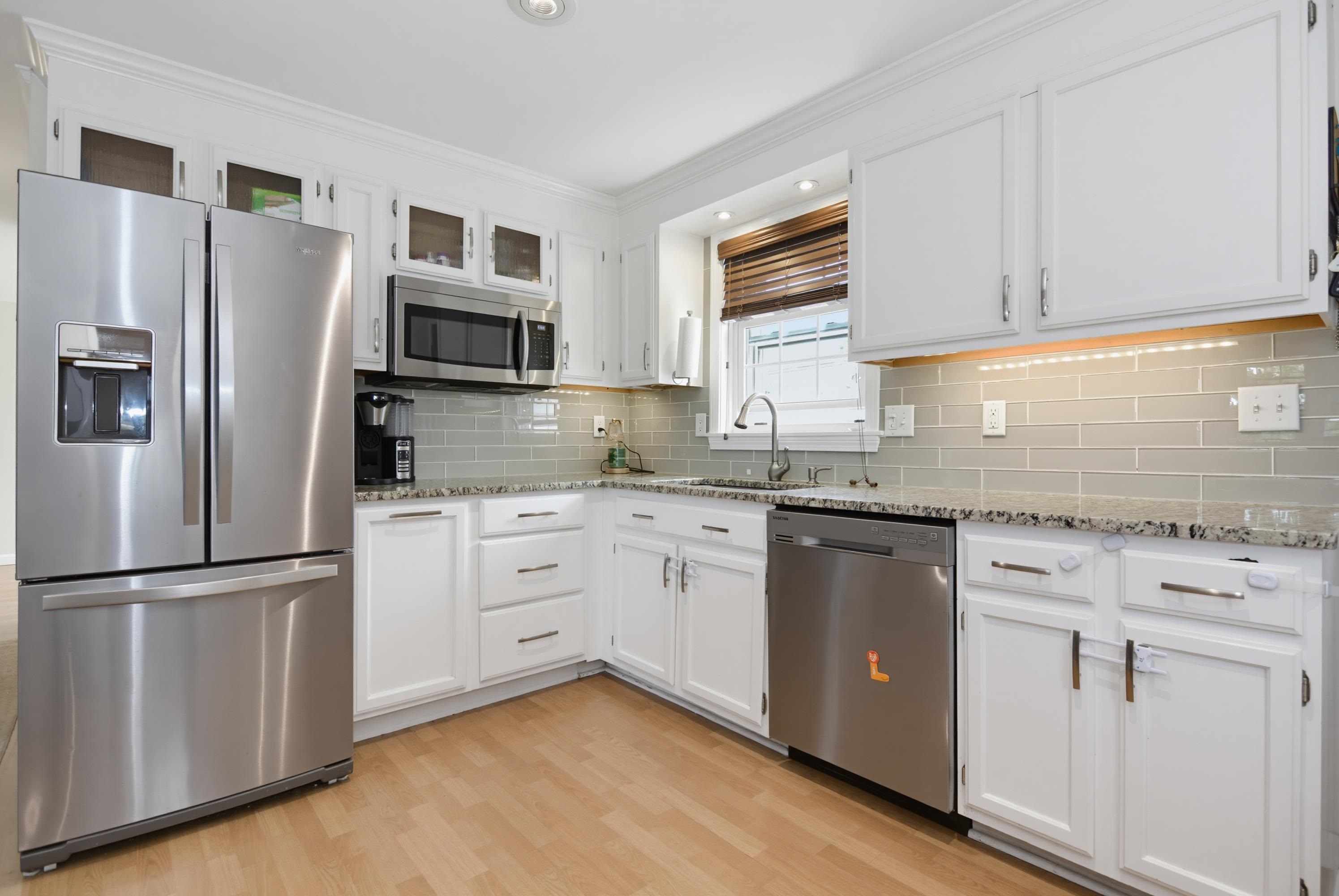 219 Rhode Island Ave, Manchester, NH 03104