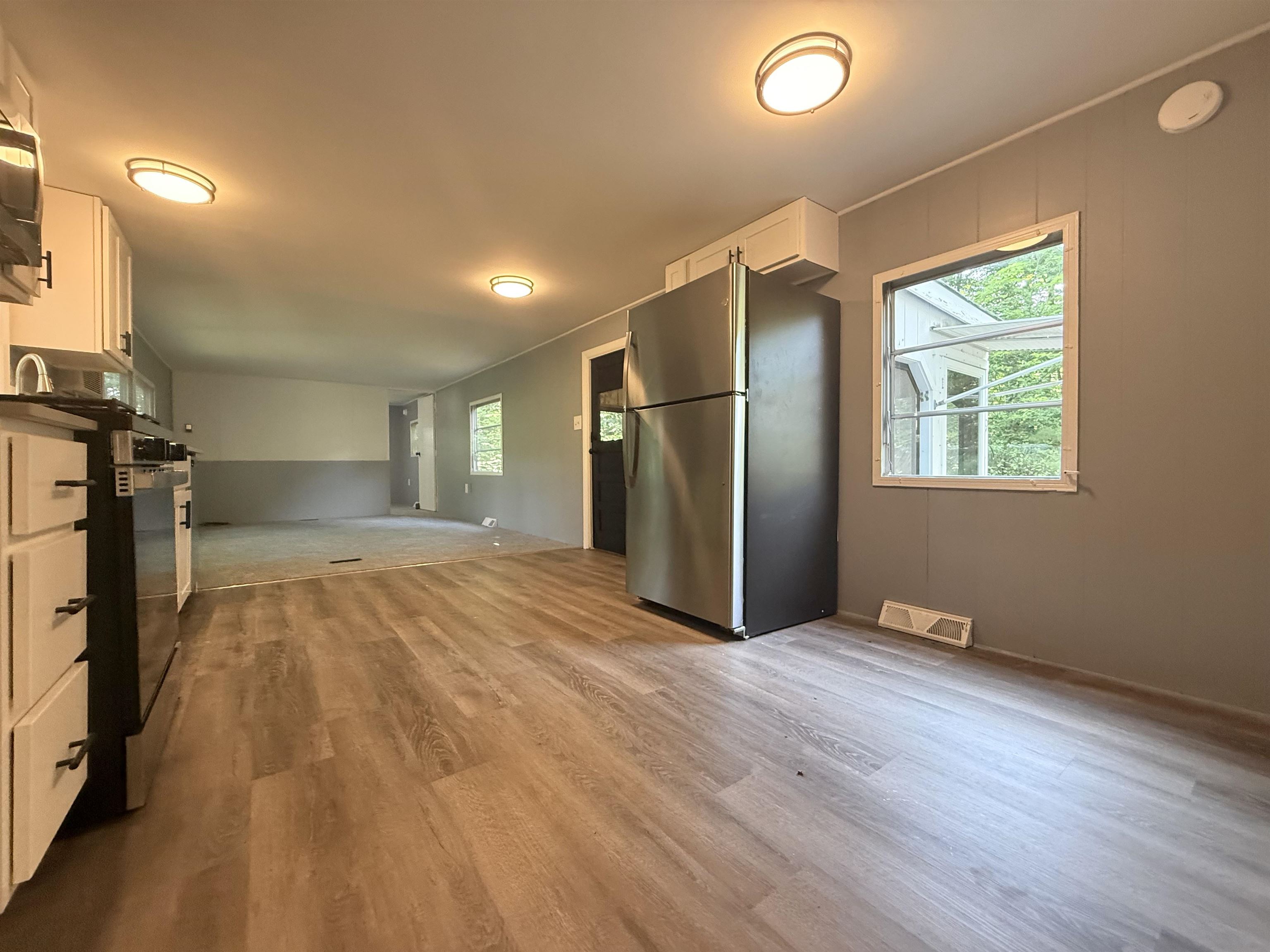 9 Corliss Hill Rd, Meredith, NH 03253