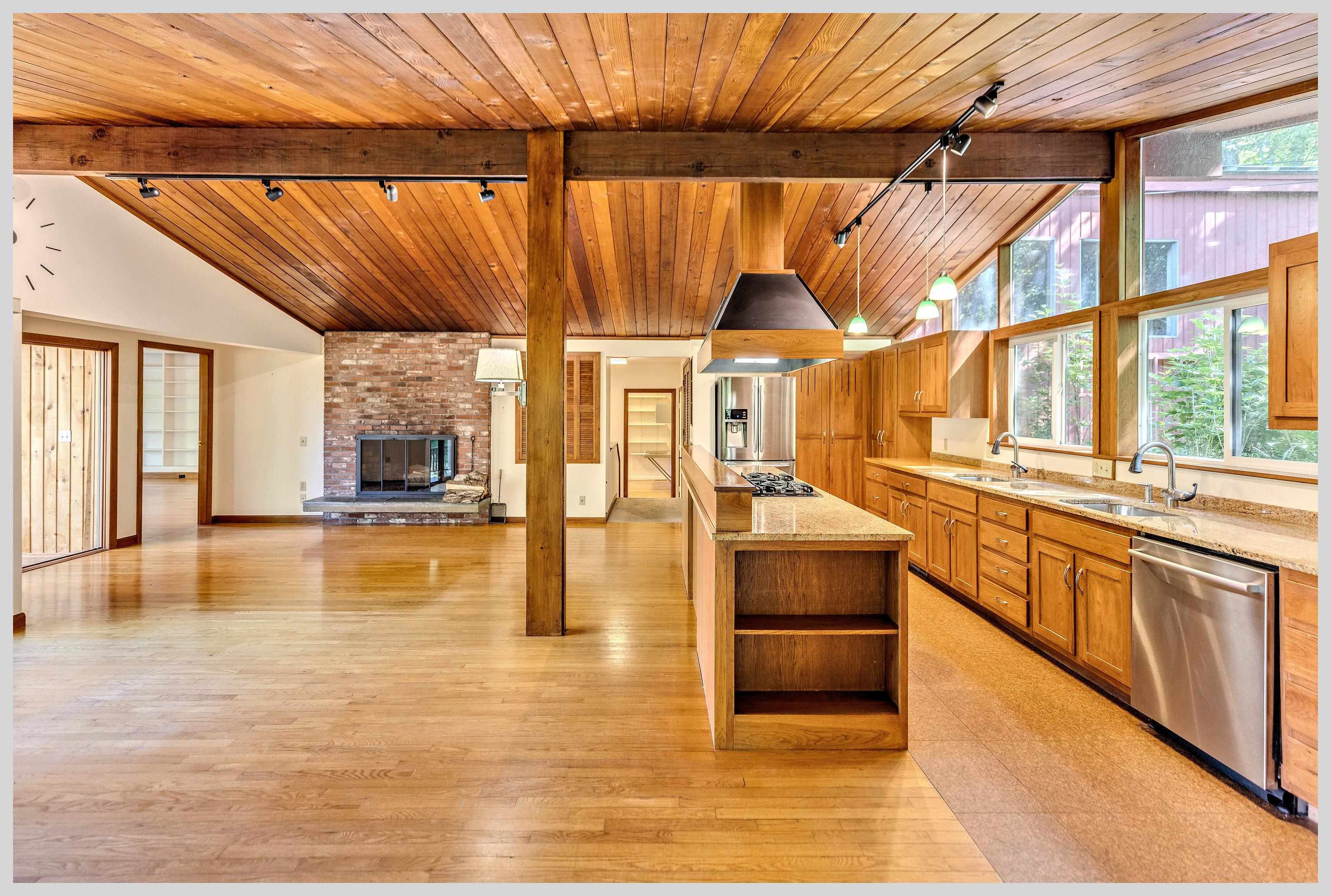 206 River Rd, Groton, NH 03266