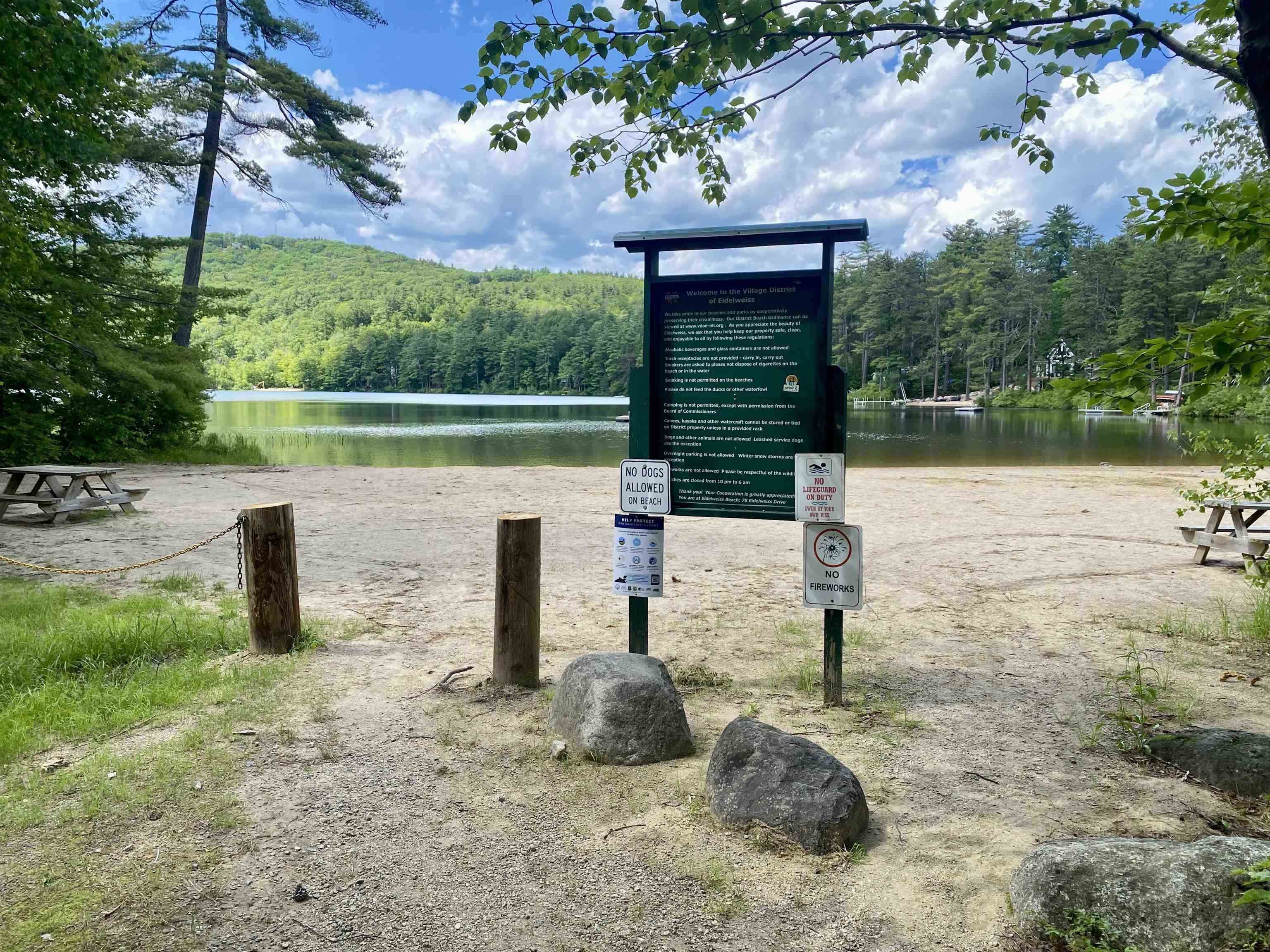 11 Jungfrau Rd, Madison, NH 03849