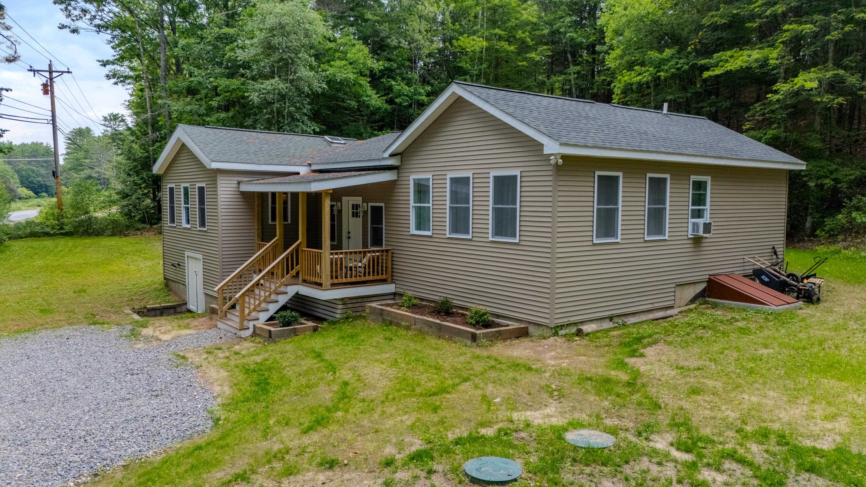 3421 River Rd, Bridgewater, NH 03264
