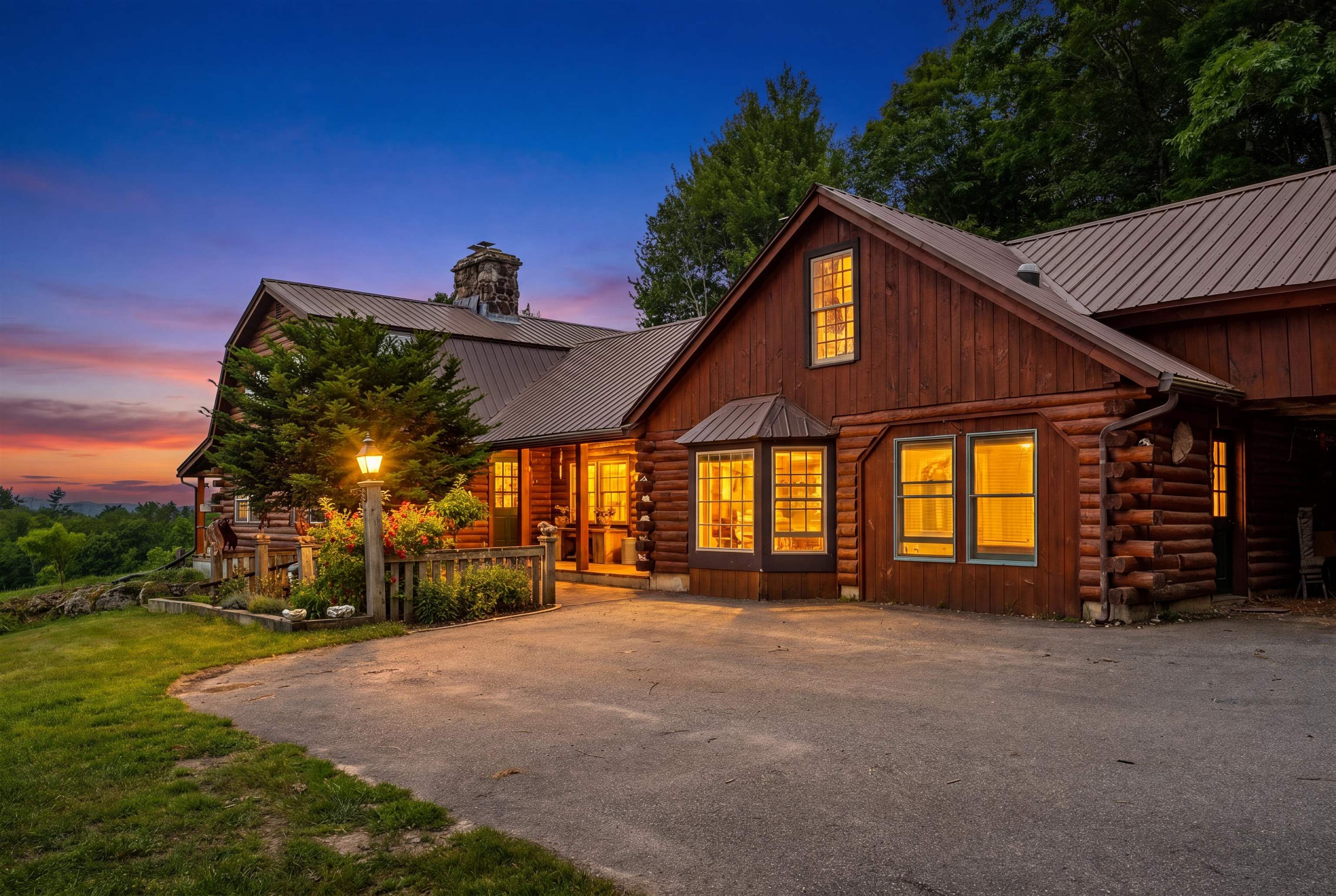 11 Pierce Lake Rd, Antrim, NH 03440