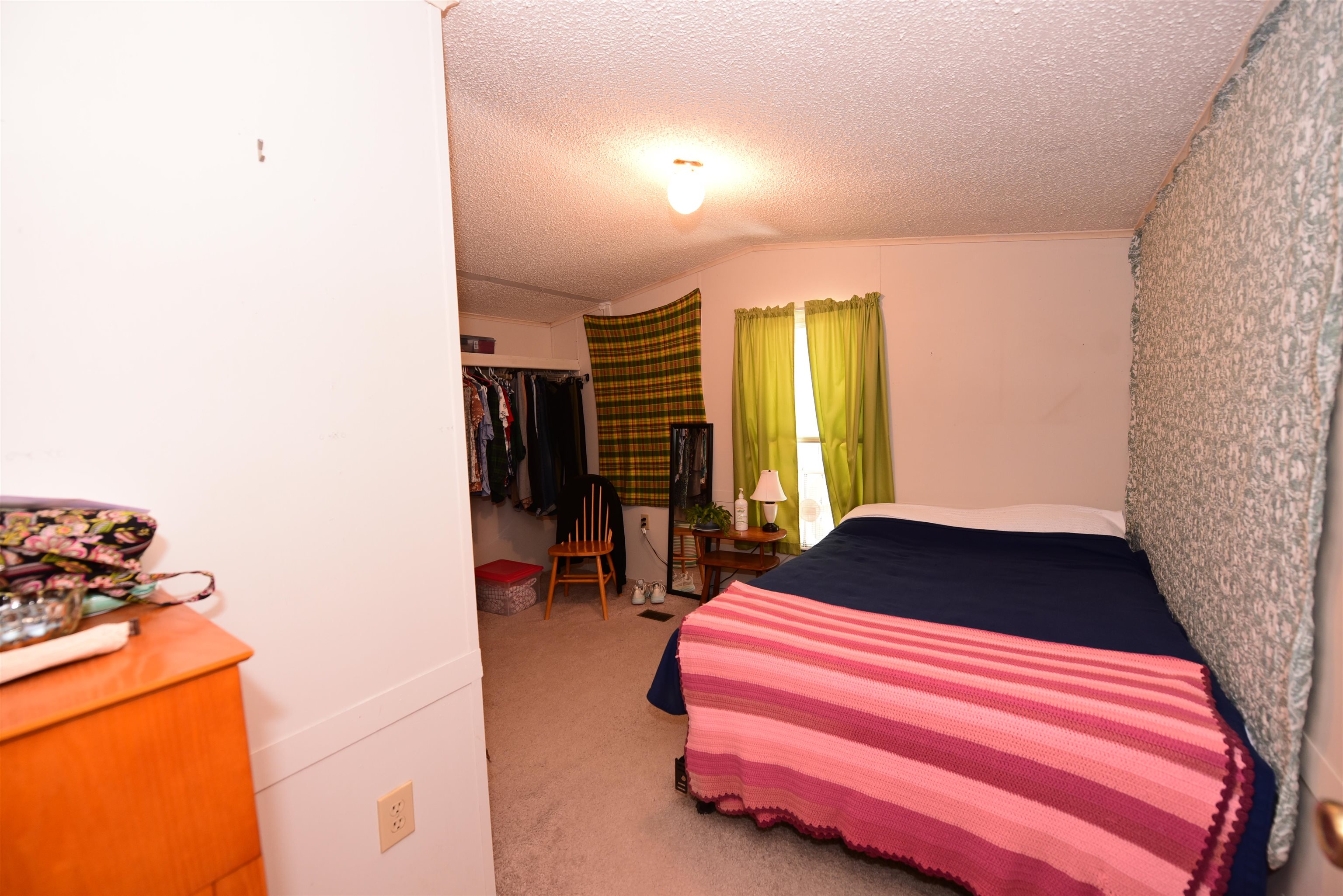 33 Buckingham Dr, Conway, NH 03860