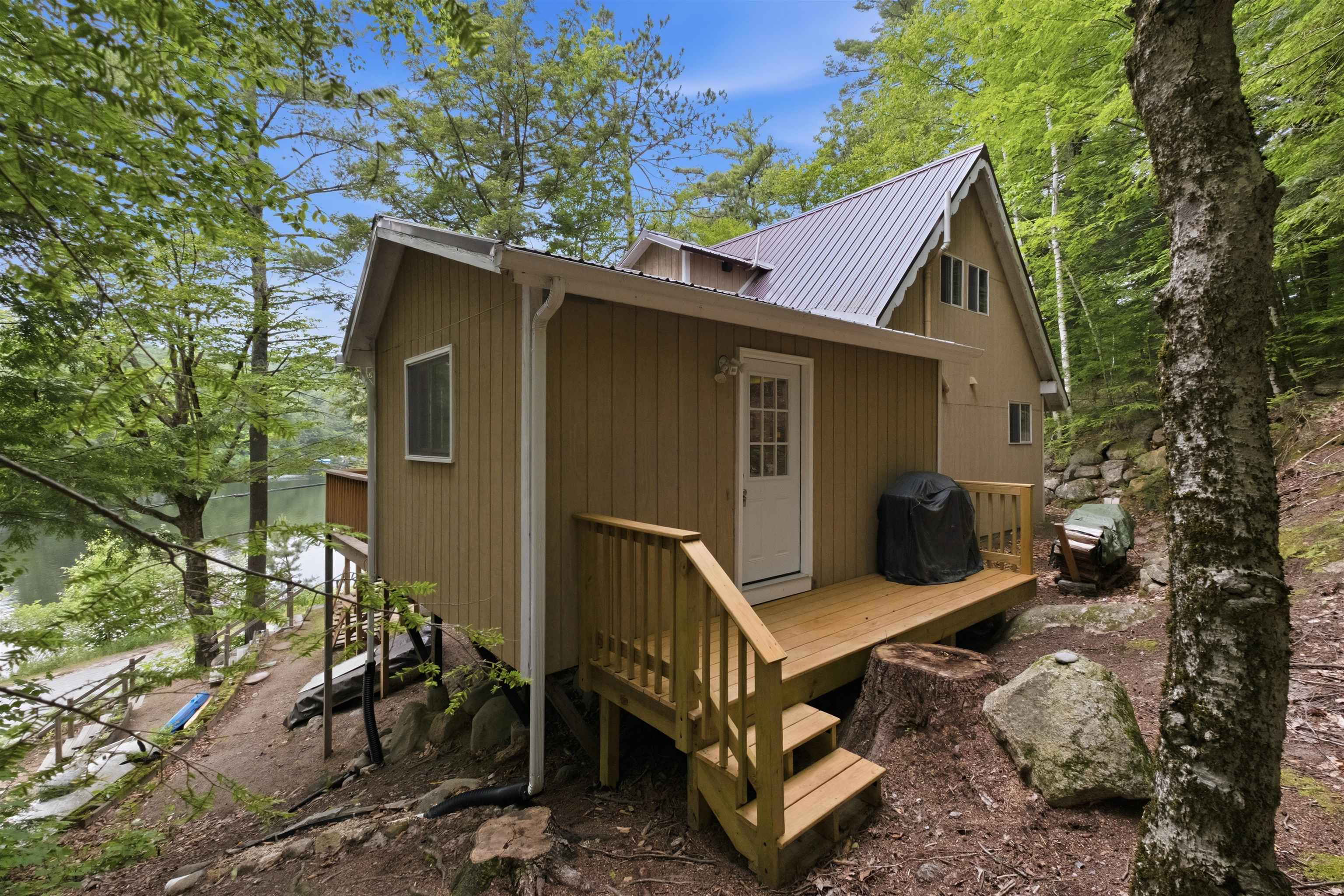 43 Eidelweiss Dr, Madison, NH 03849