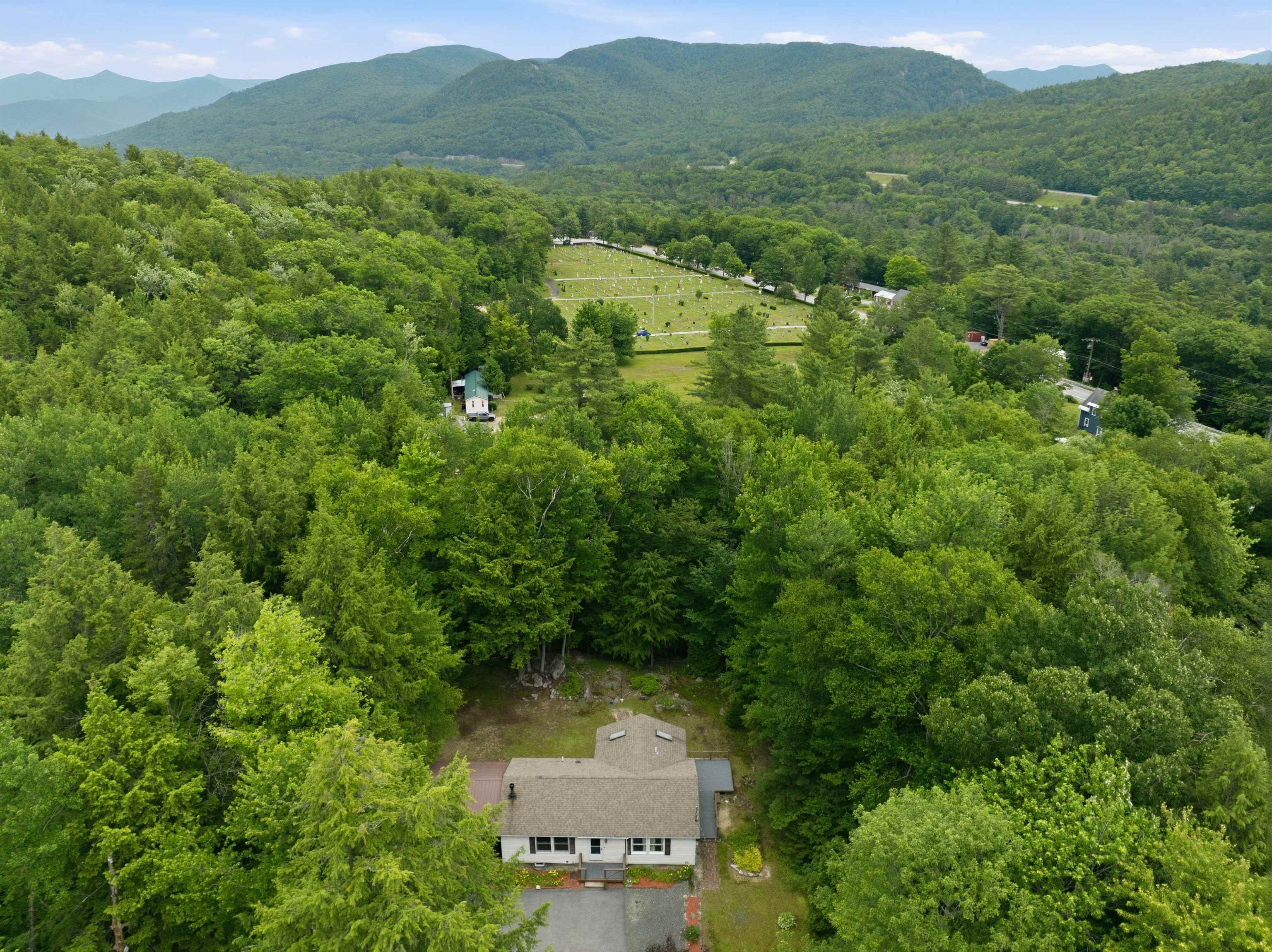 20 Potato Hill Rd, Woodstock, NH 03262