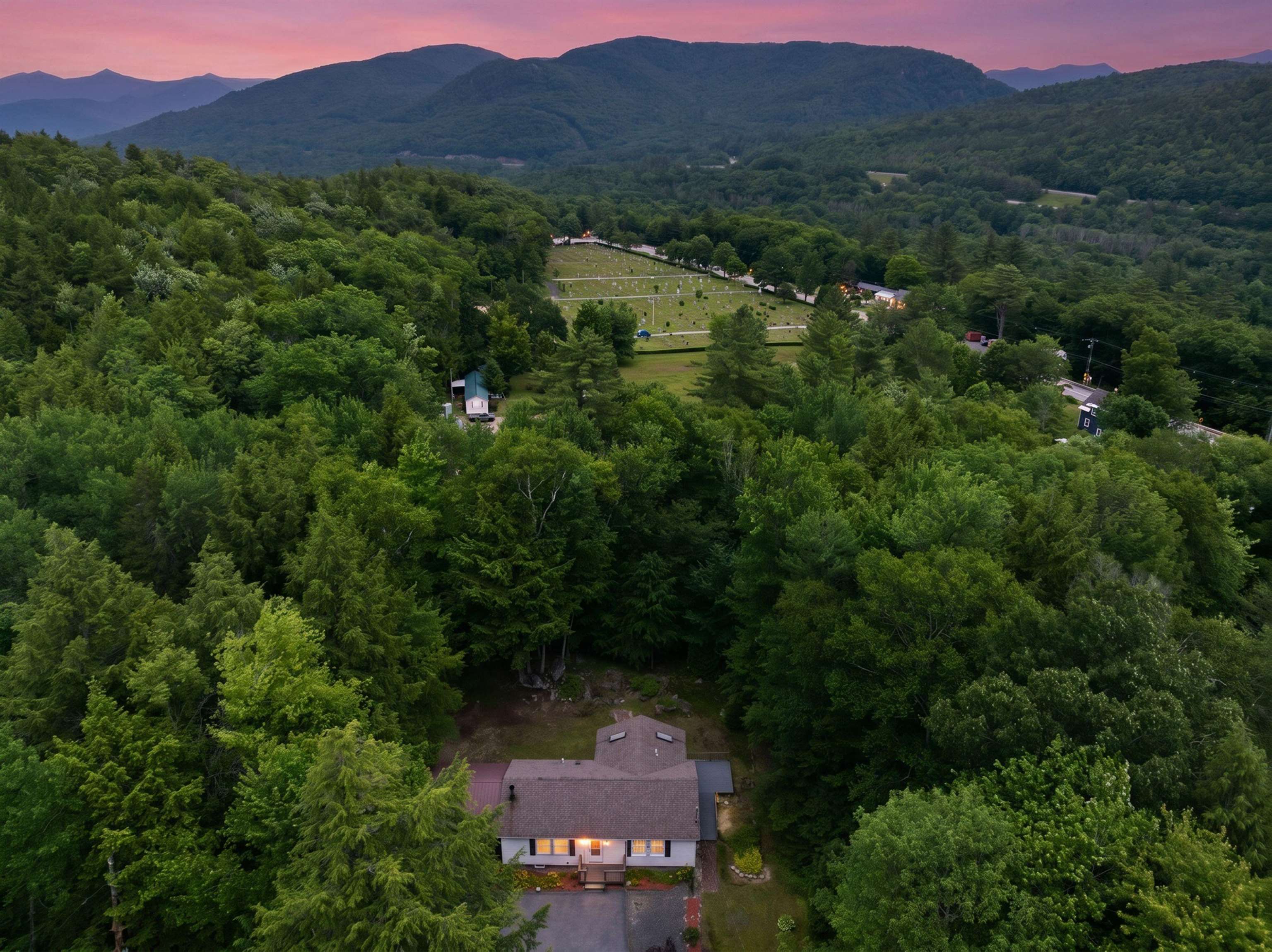 20 Potato Hill Rd, Woodstock, NH 03262