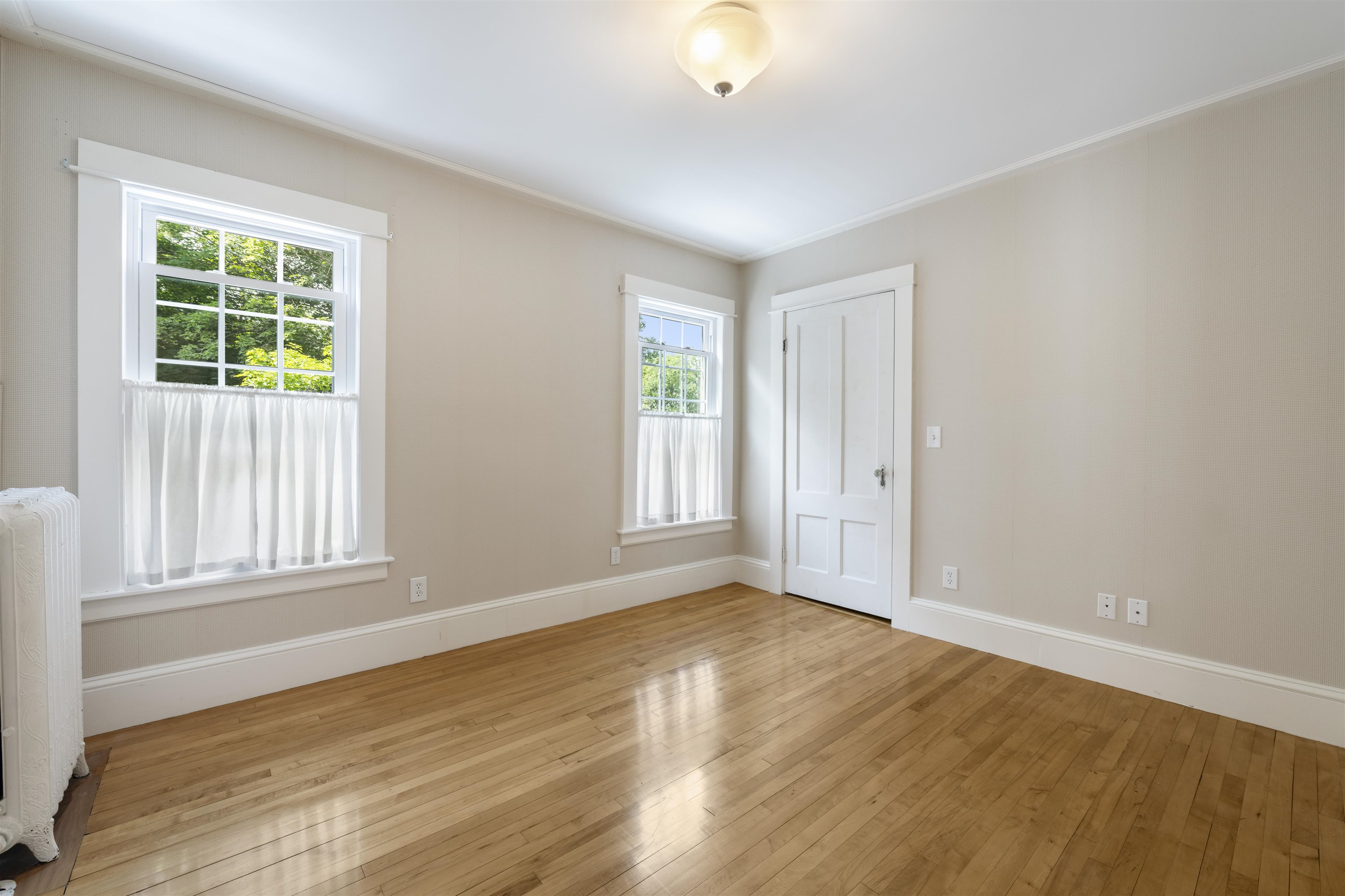 15 Richardson St, Lancaster, NH 03584