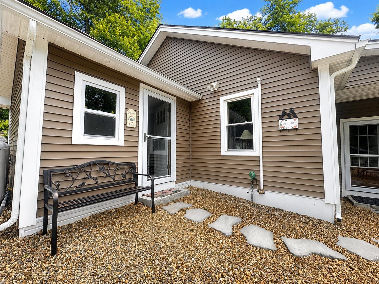 20 Keene Ave, Fitzwilliam, NH 03447