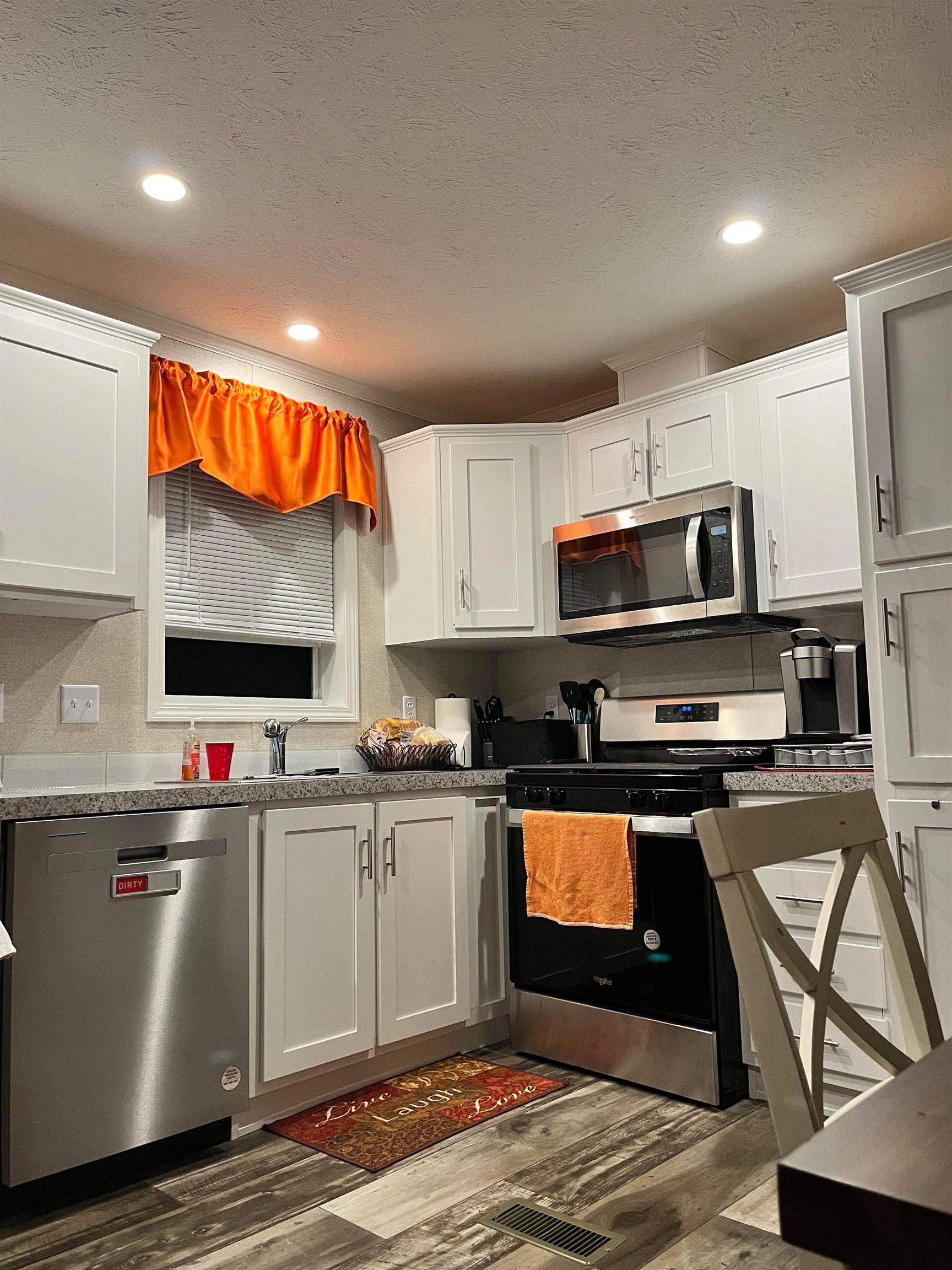 3 Daniels Dr, Enfield, NH 03748