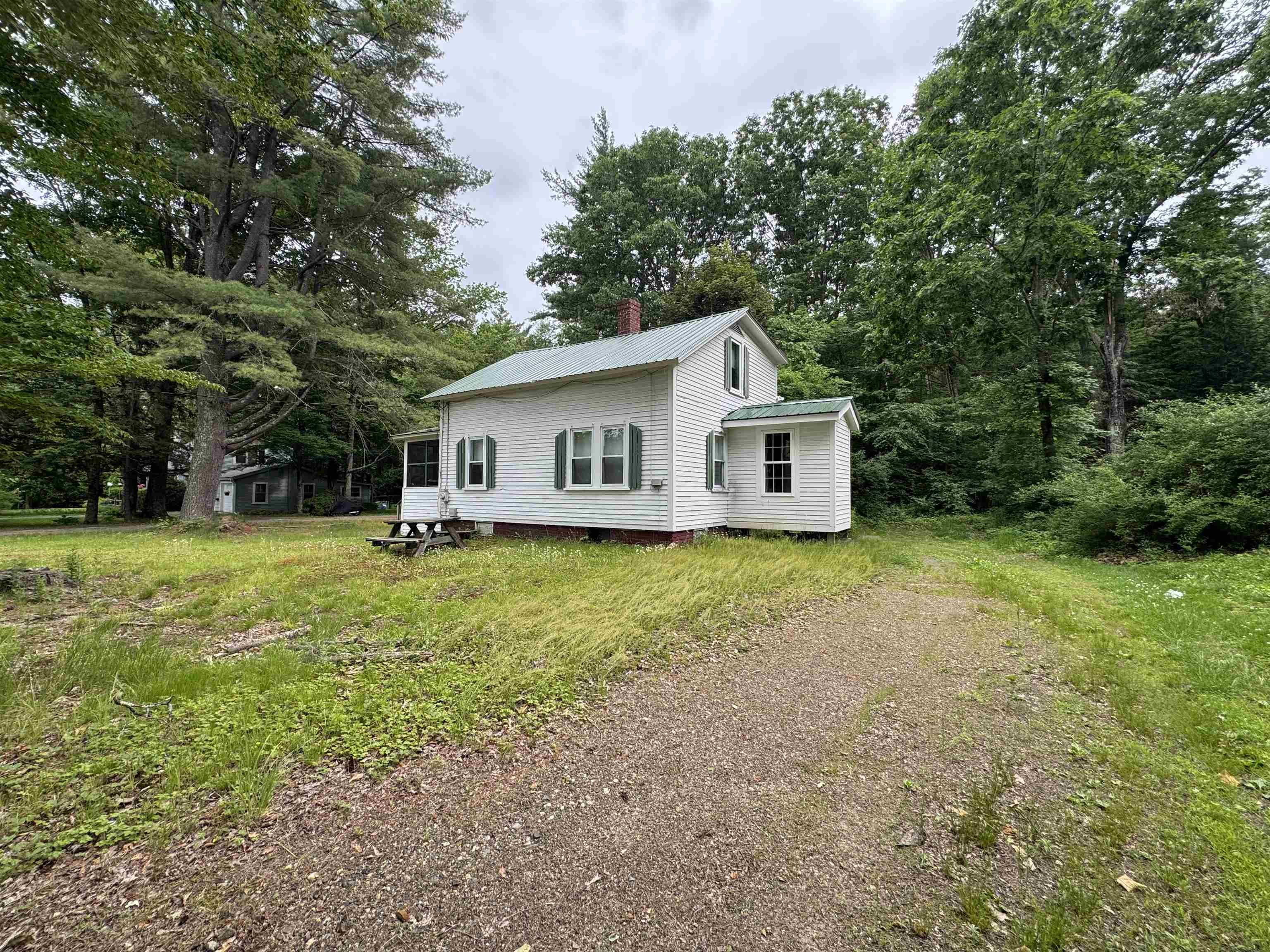 16 Old Walpole Rd, Keene, NH 03431