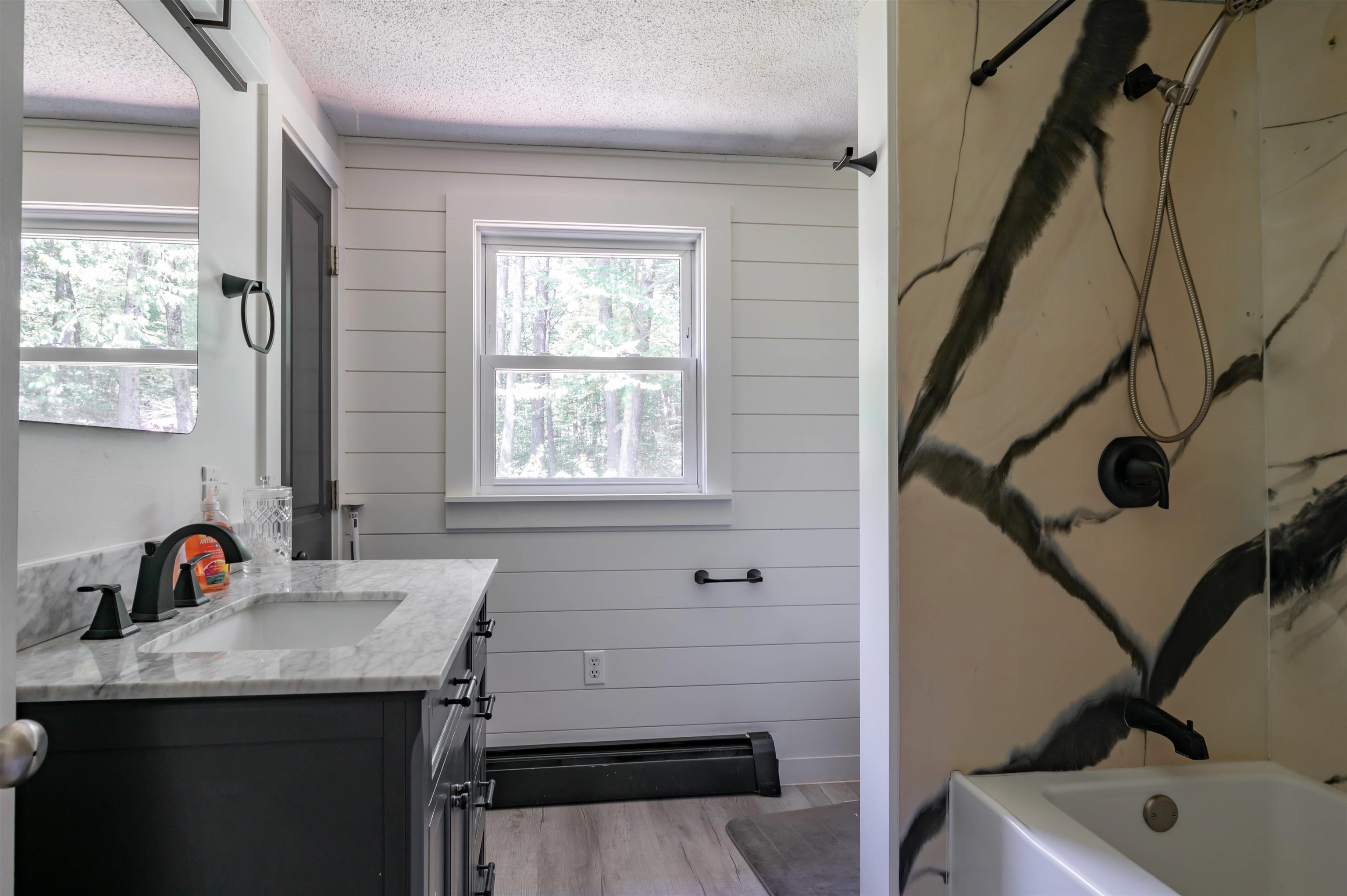 215 Fox Farm Rd, New Ipswich, NH 03071