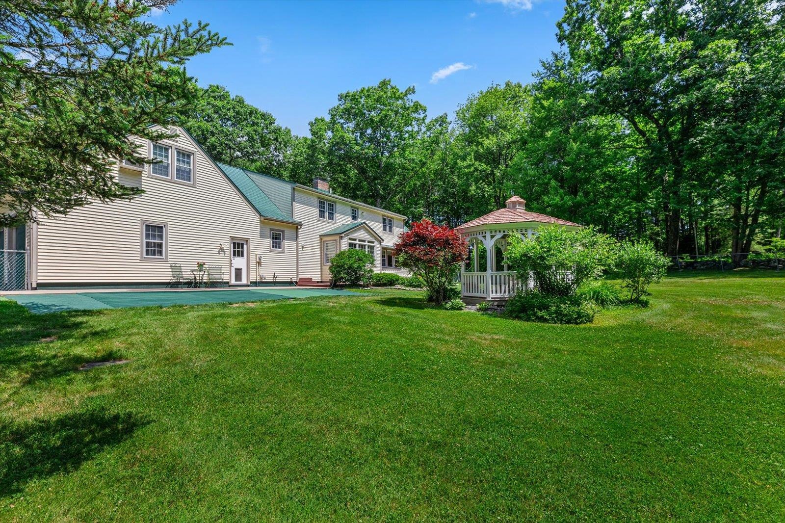 185 Thomas Rd, Rindge, NH 03461