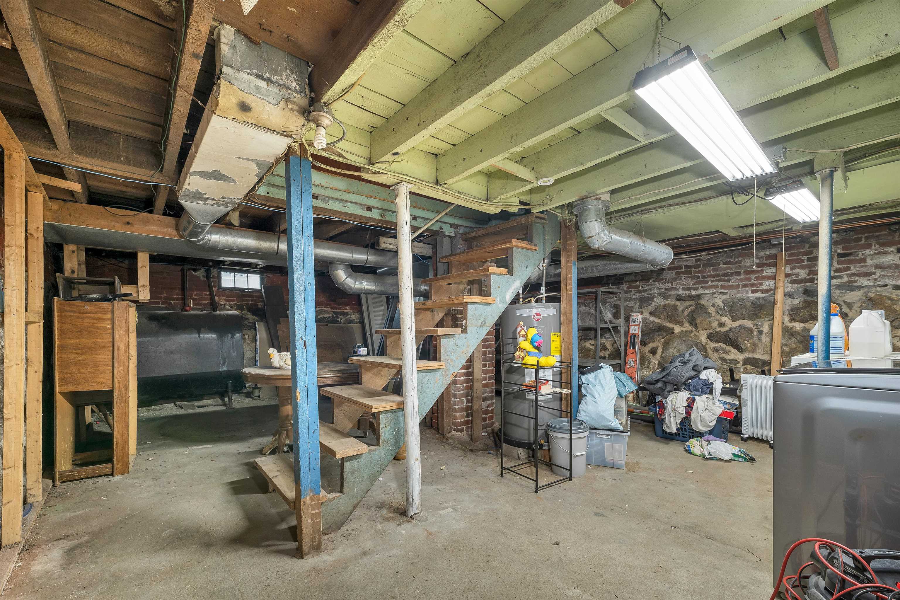 110 Spring St, Laconia, NH 03246