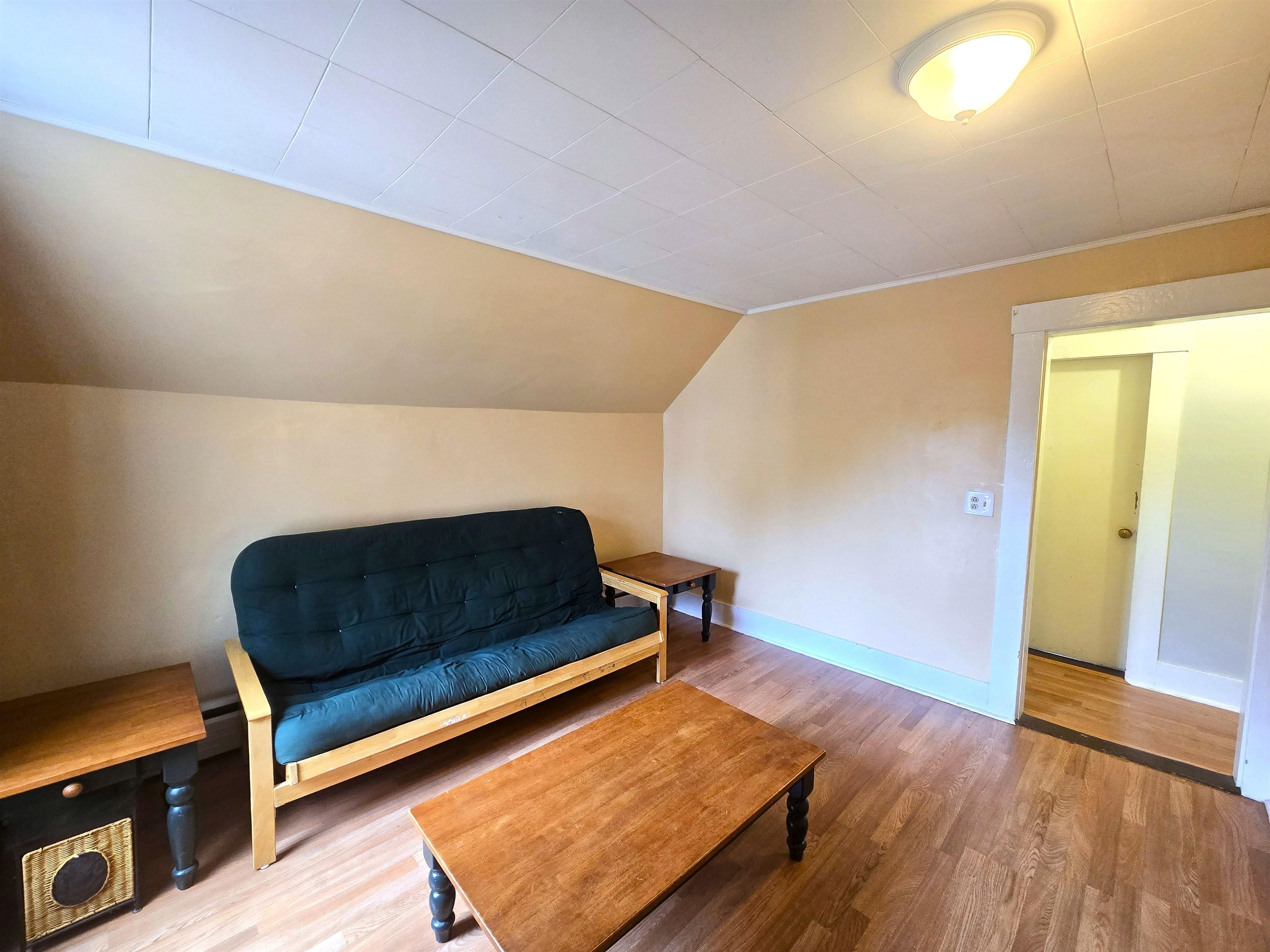 Unit 2 Living Room 25673444