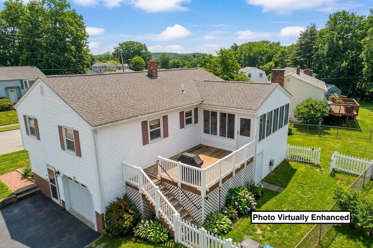 366 Blevens Drive, Manchester, NH photo 2