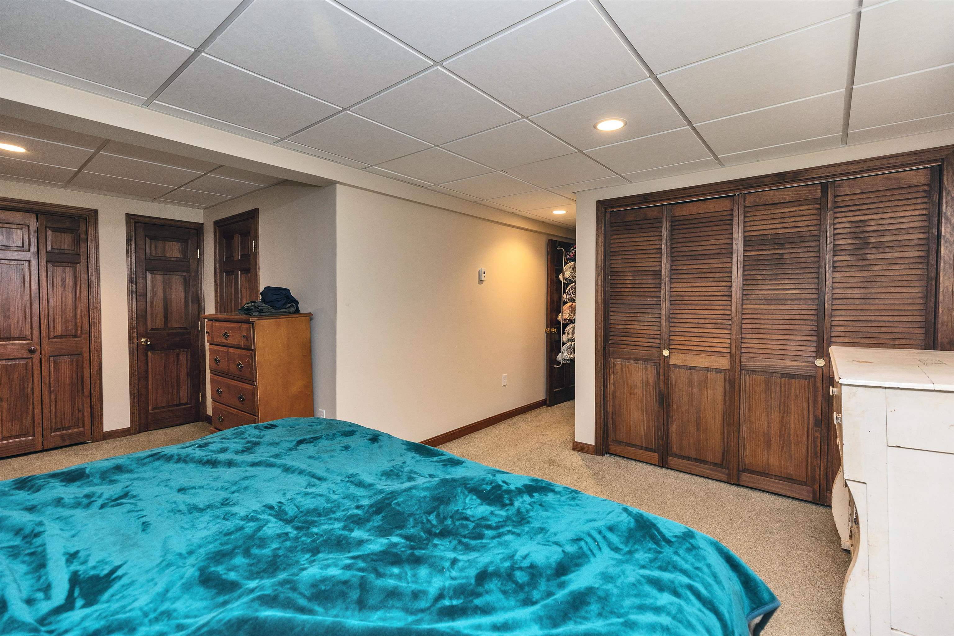 366 Blevens Dr, Manchester, NH 03104