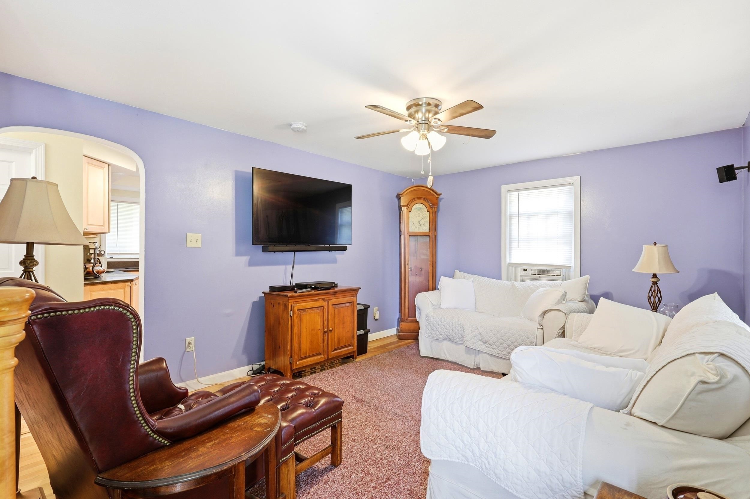 49 Aurore Ave, Manchester, NH 03109
