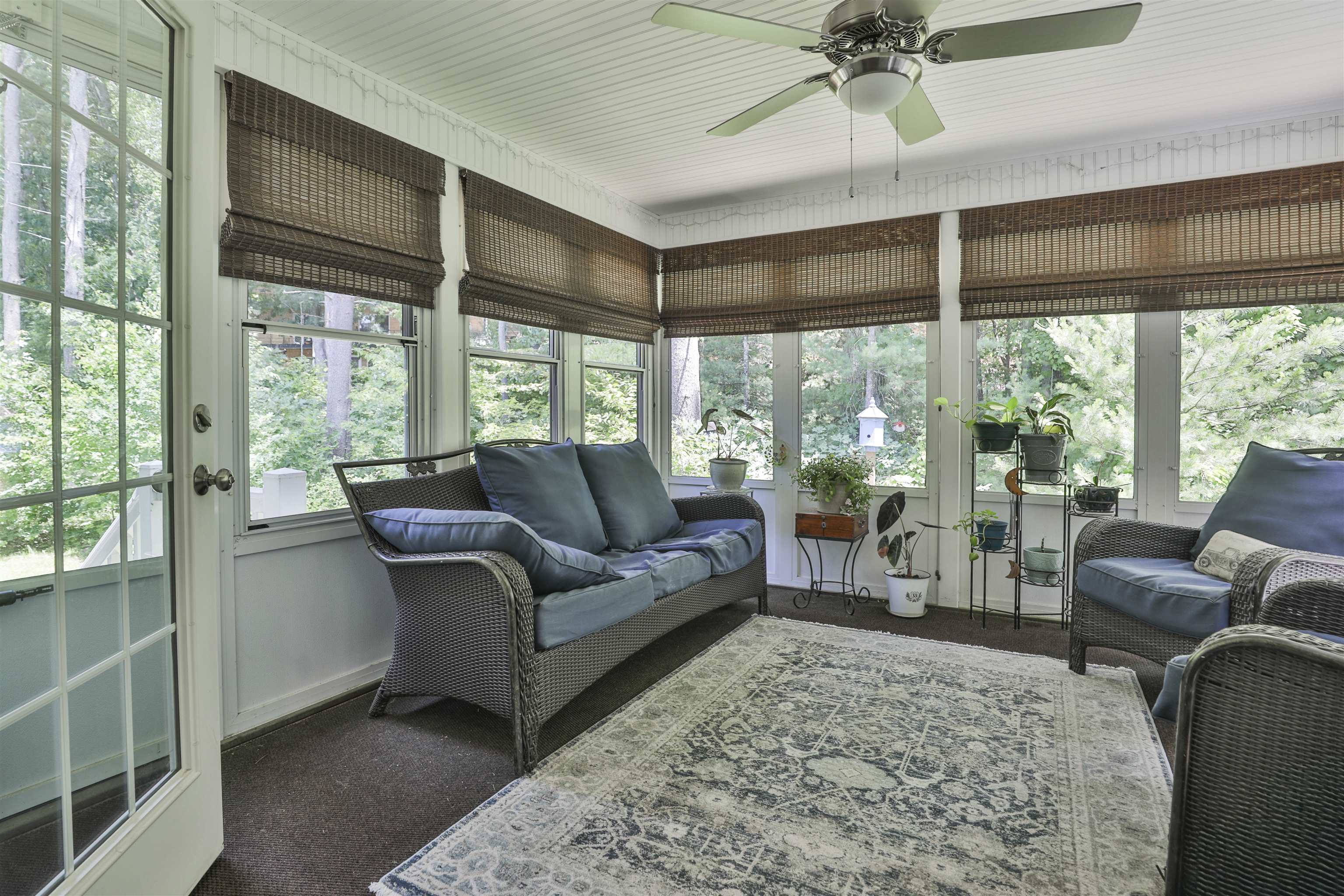 35 Furnival Rd, Nashua, NH 03064