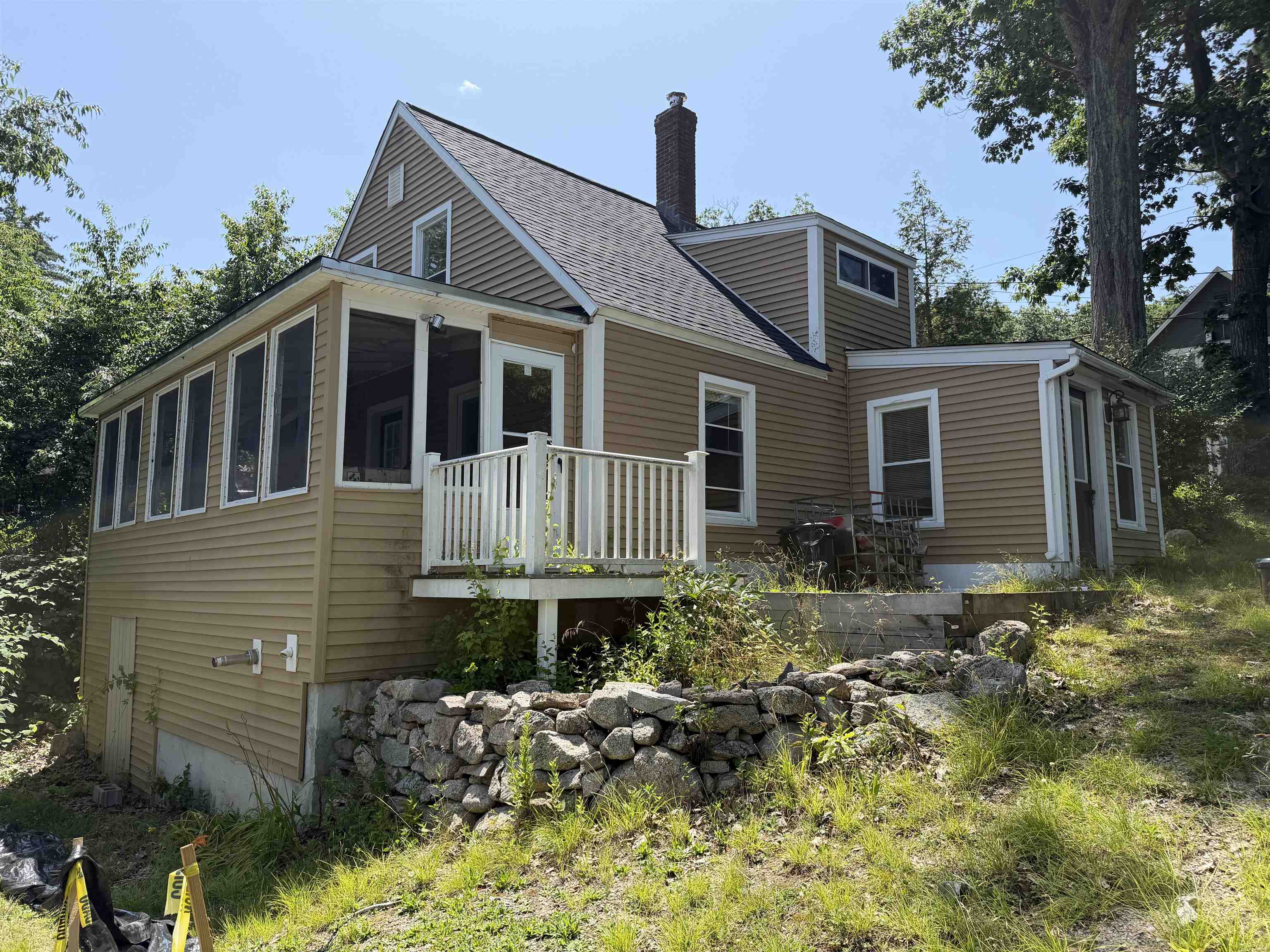 6 Milford St, Amherst, NH 03031