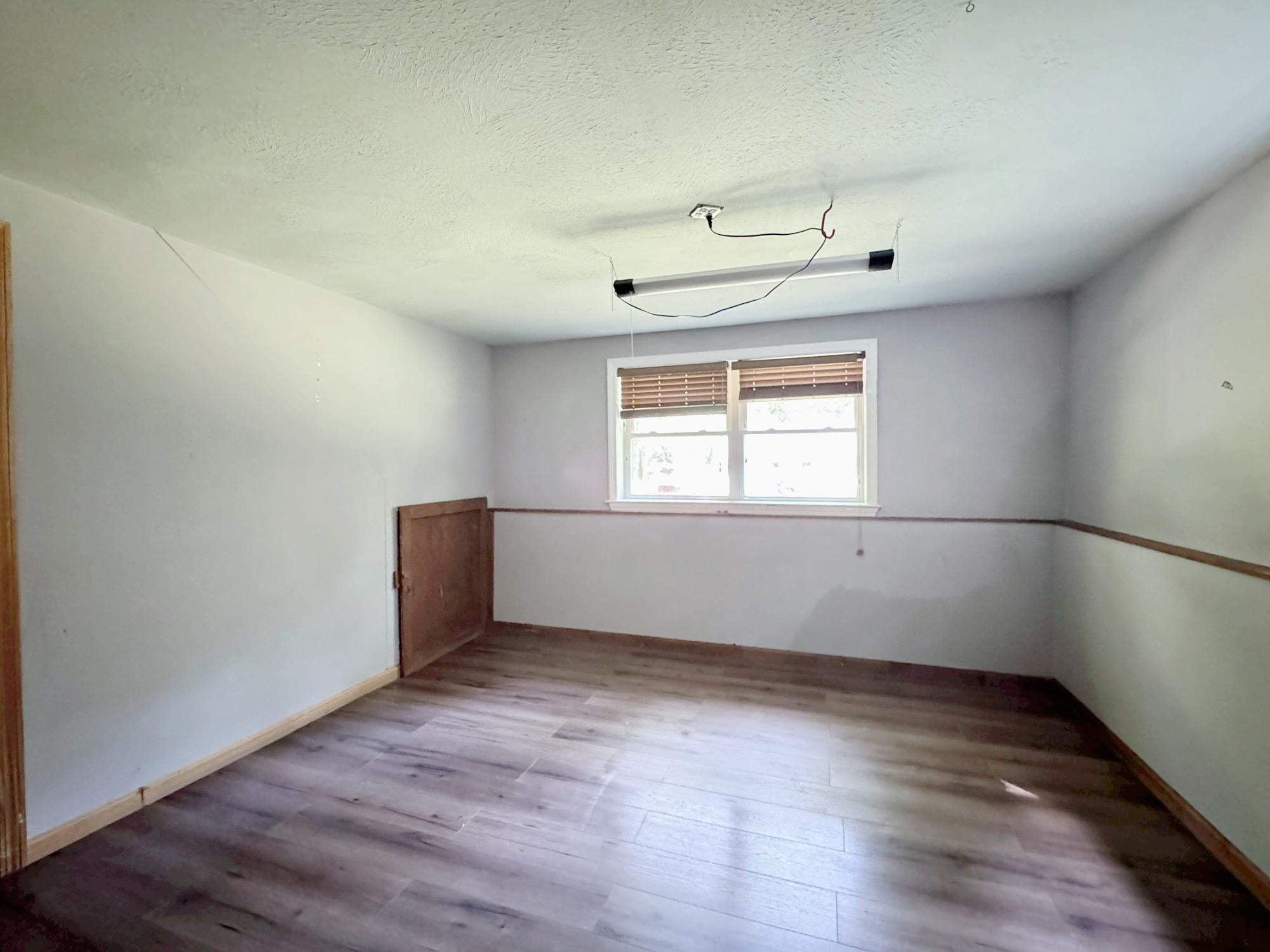6 Saddlepath Rd, Raymond, NH 03077