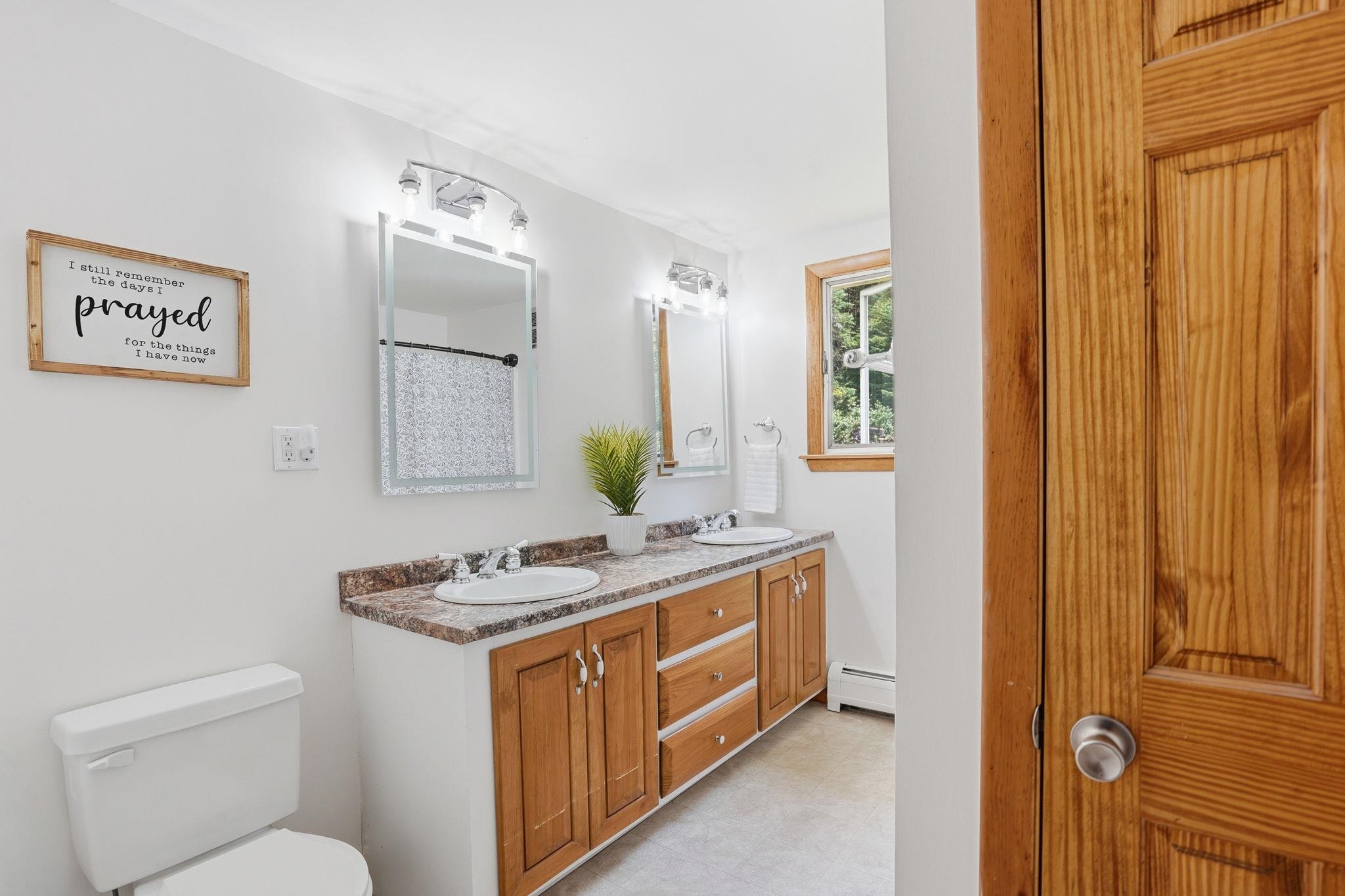 94 Indian Stream Rd, Pittsburg, NH 03592