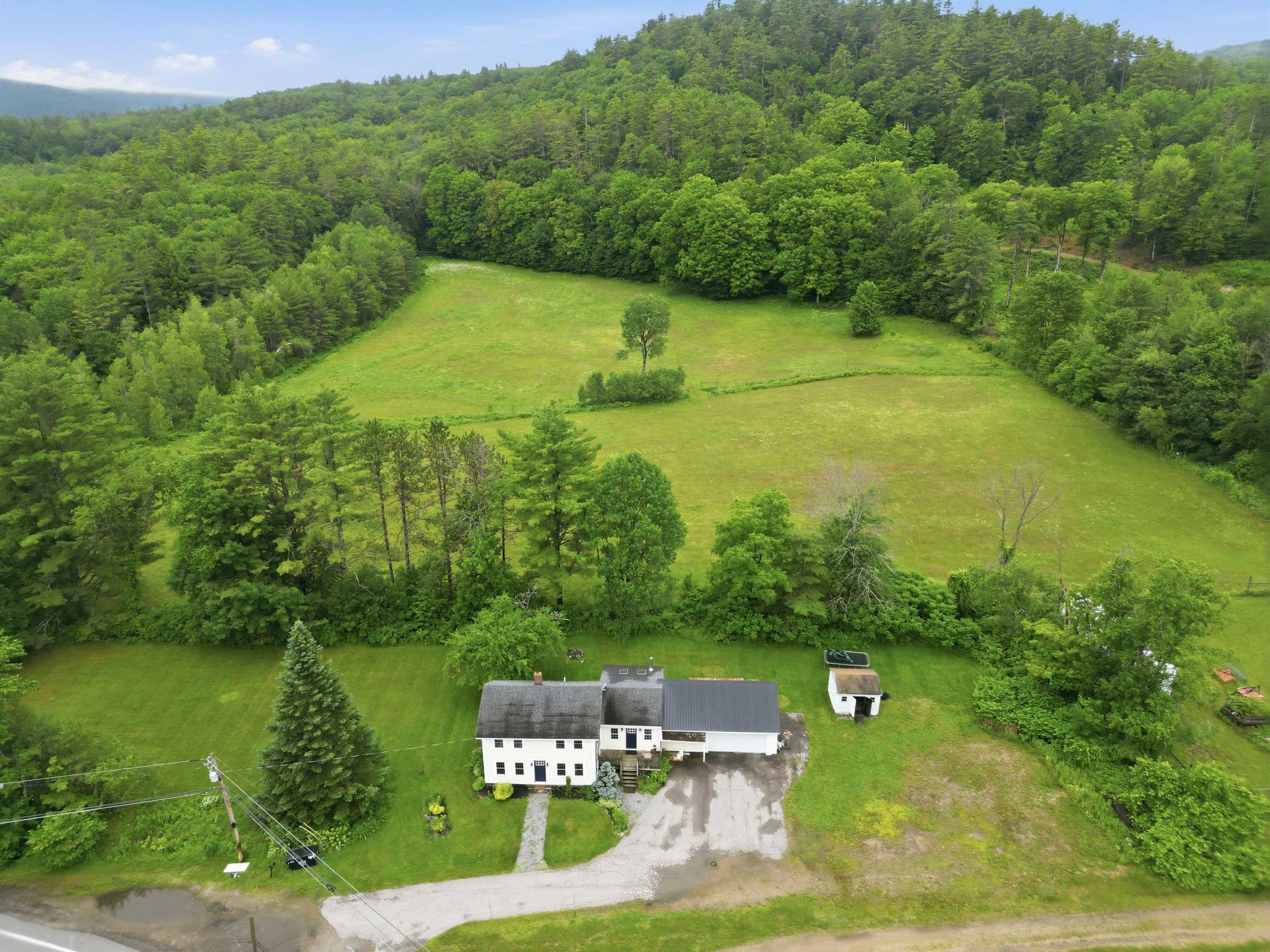 8 River Rd, Plymouth, NH 03264