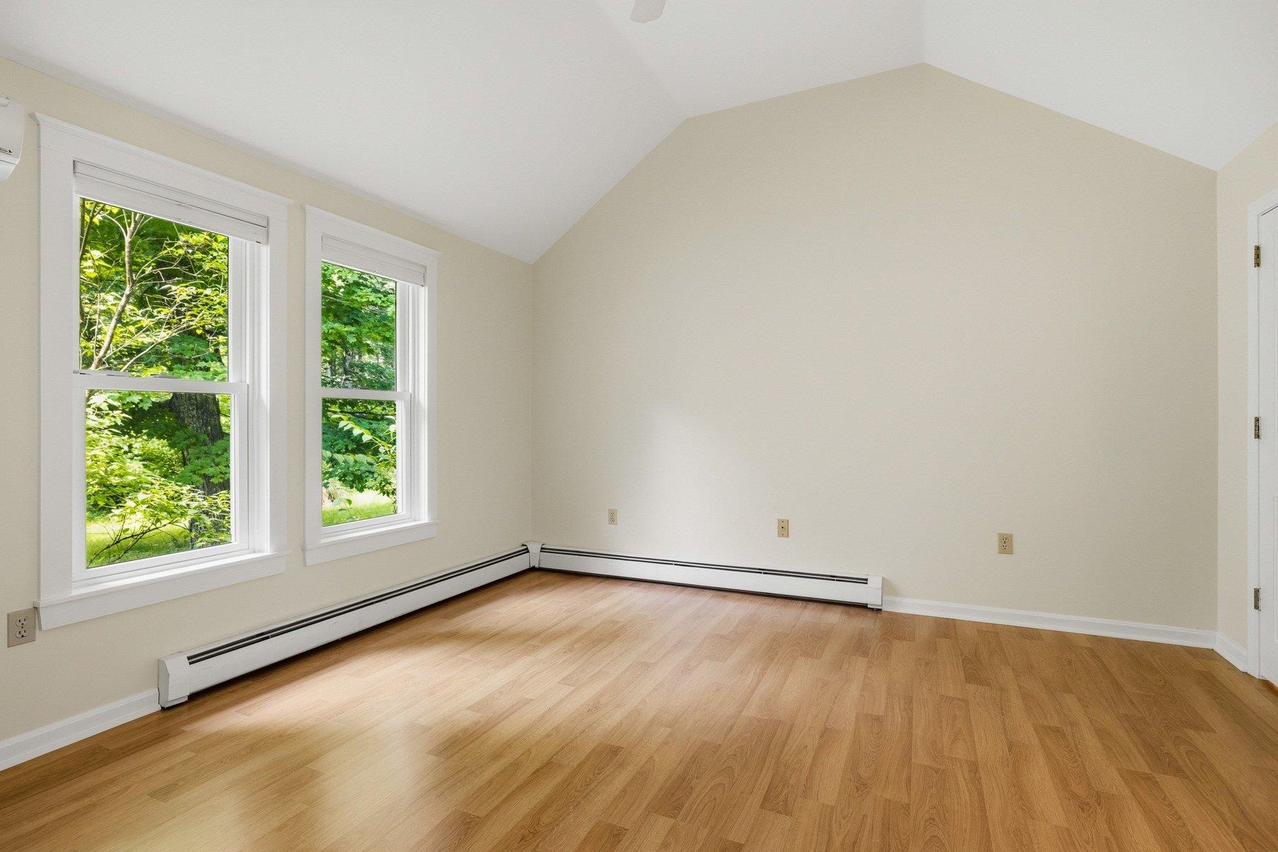 35 Stevens Hill Rd, Nottingham, NH 03290