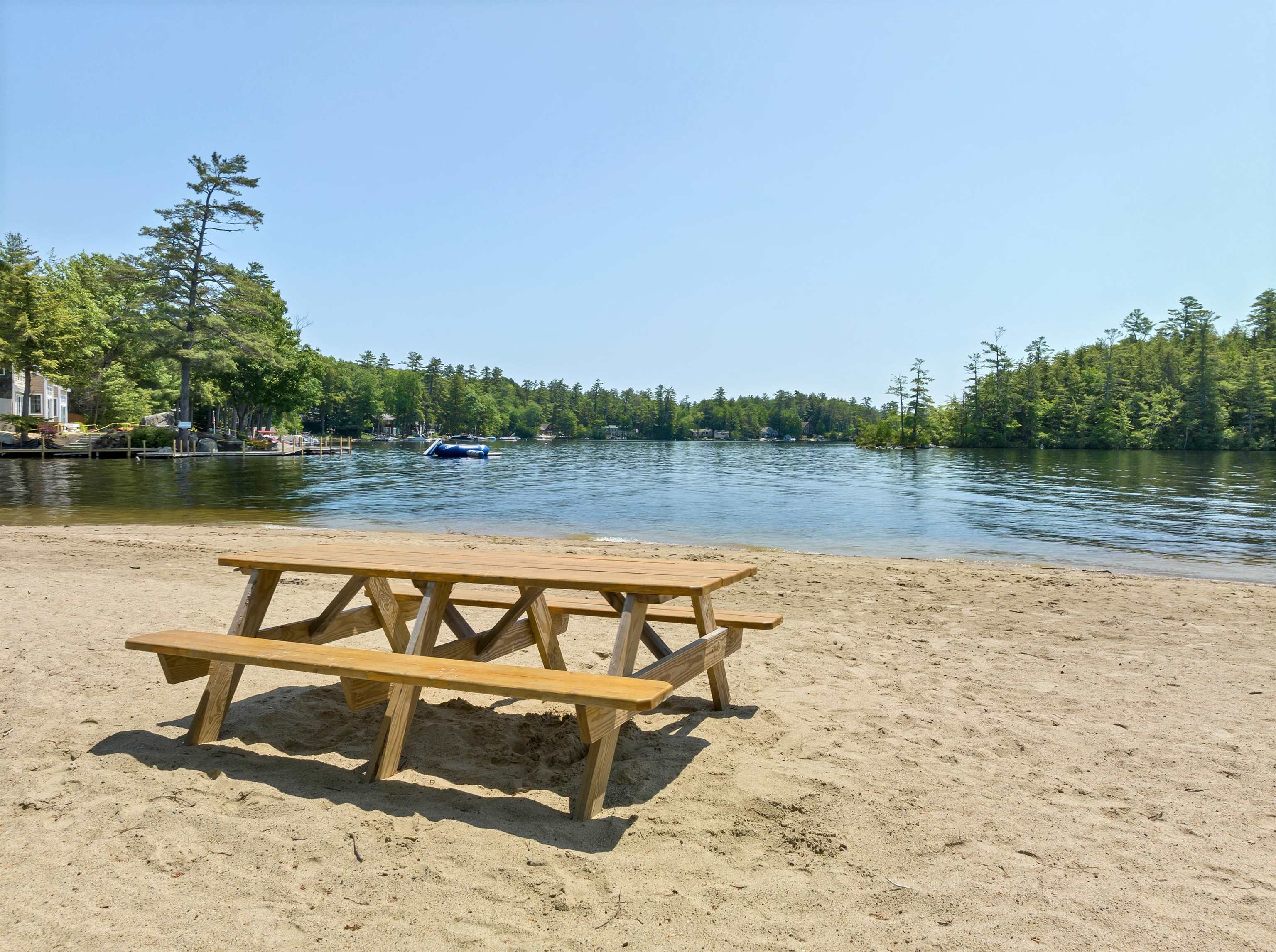 Wintersport St, Moultonborough, NH 03254