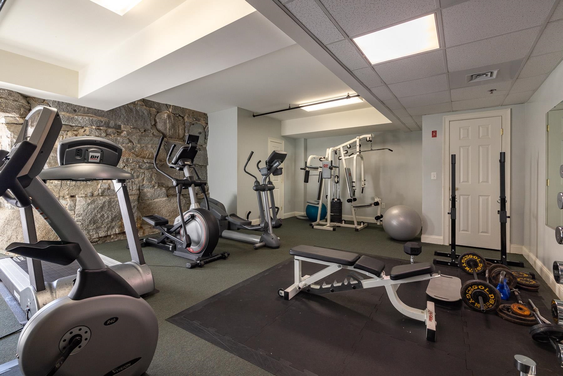 6 Bay Rd #4, Newmarket, NH 03857