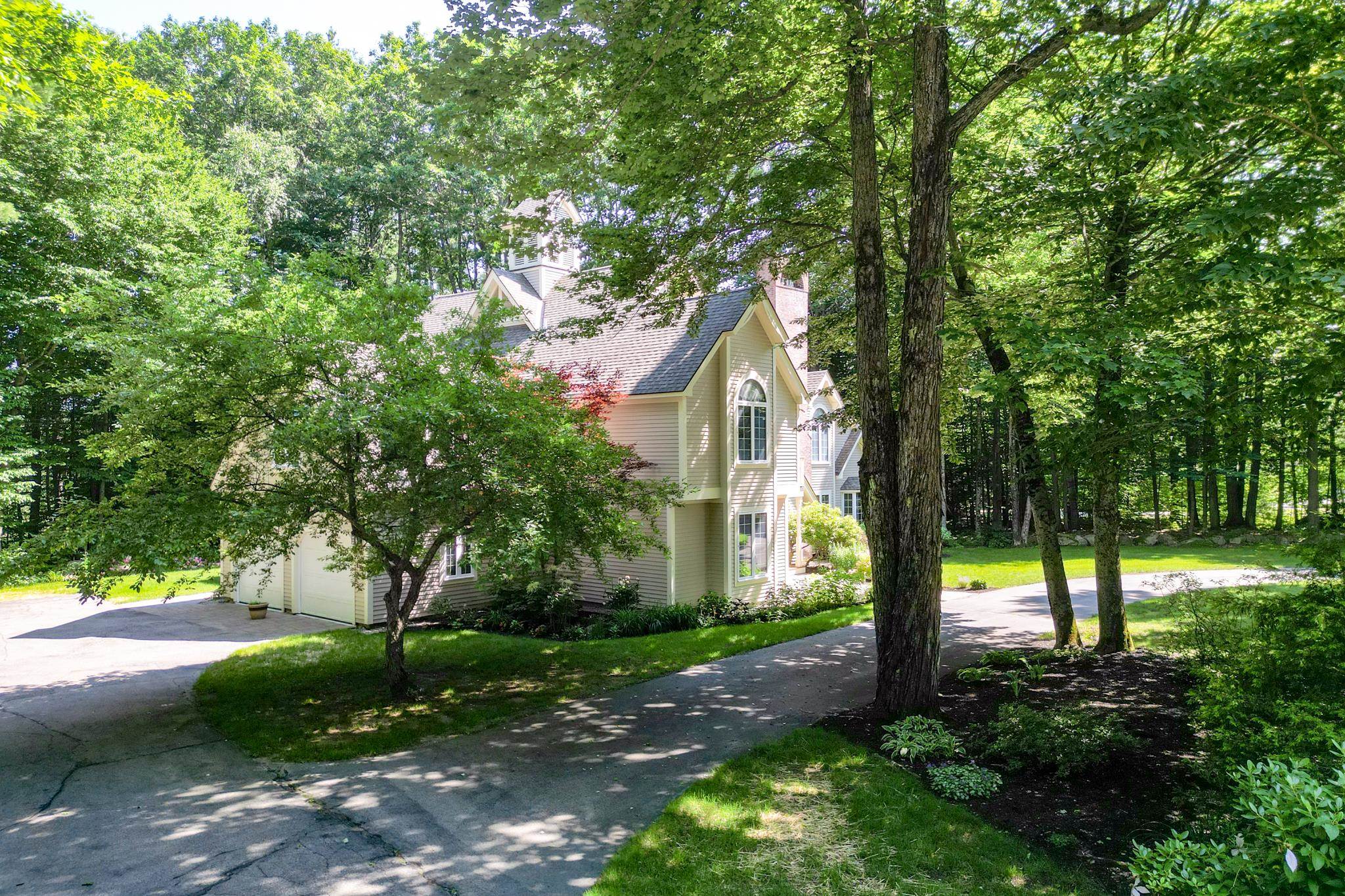 102 Birch Bend Rd, Conway, NH 03860