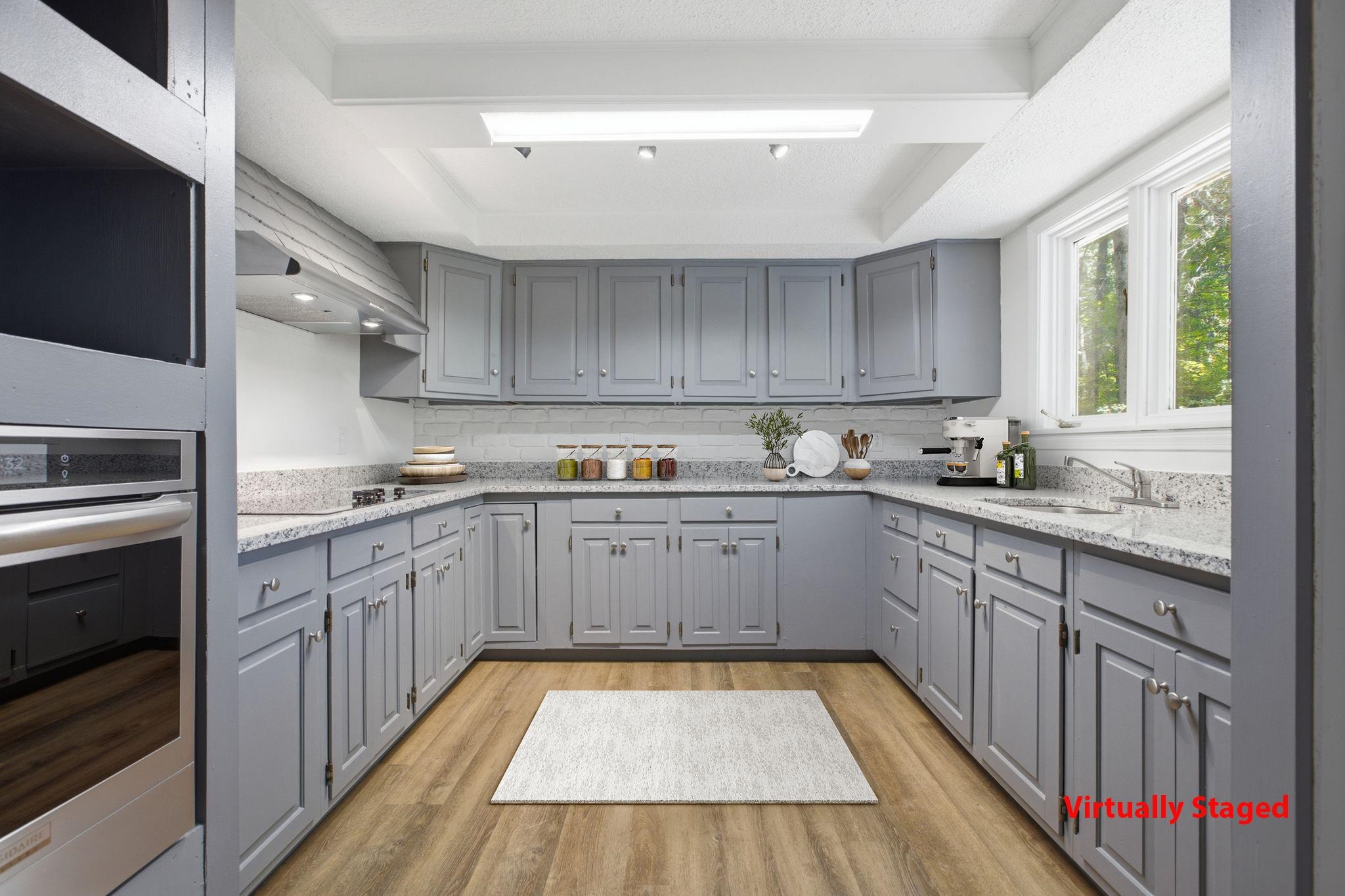 Photo 4 of Single family home for sale at 37 Hall Rd, Londonderry, NH 03053 | MLS# 5098057 | Listing updated on 2026-09-17