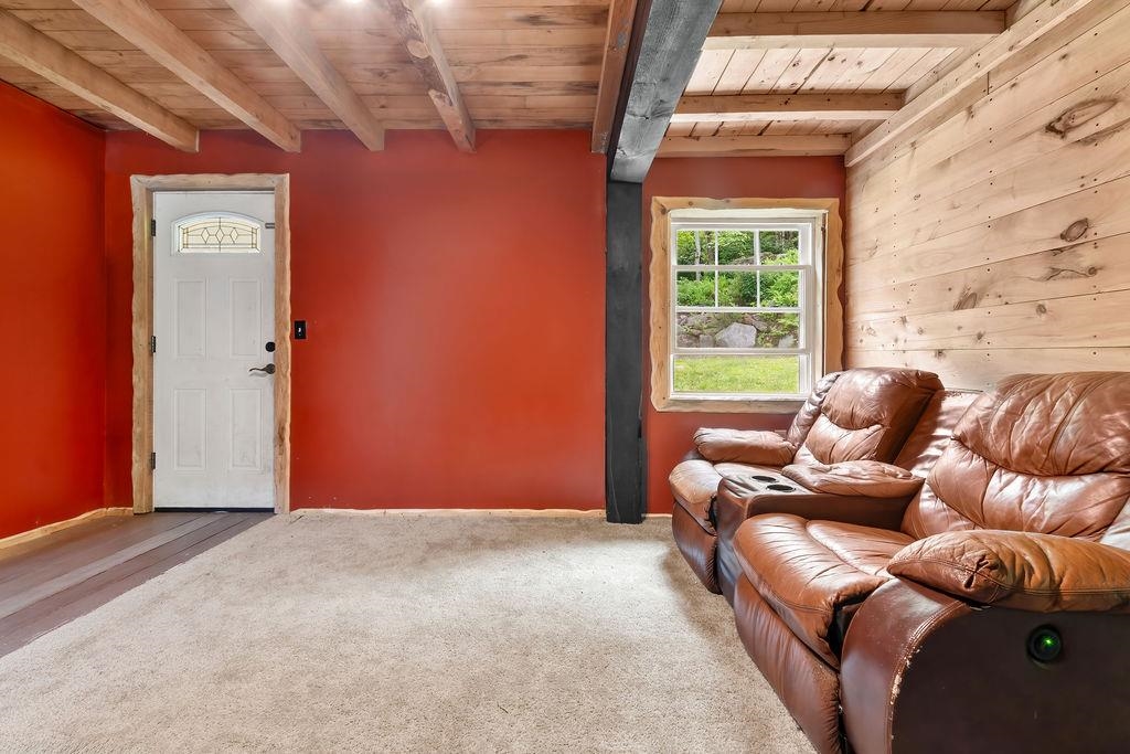living room 25673562