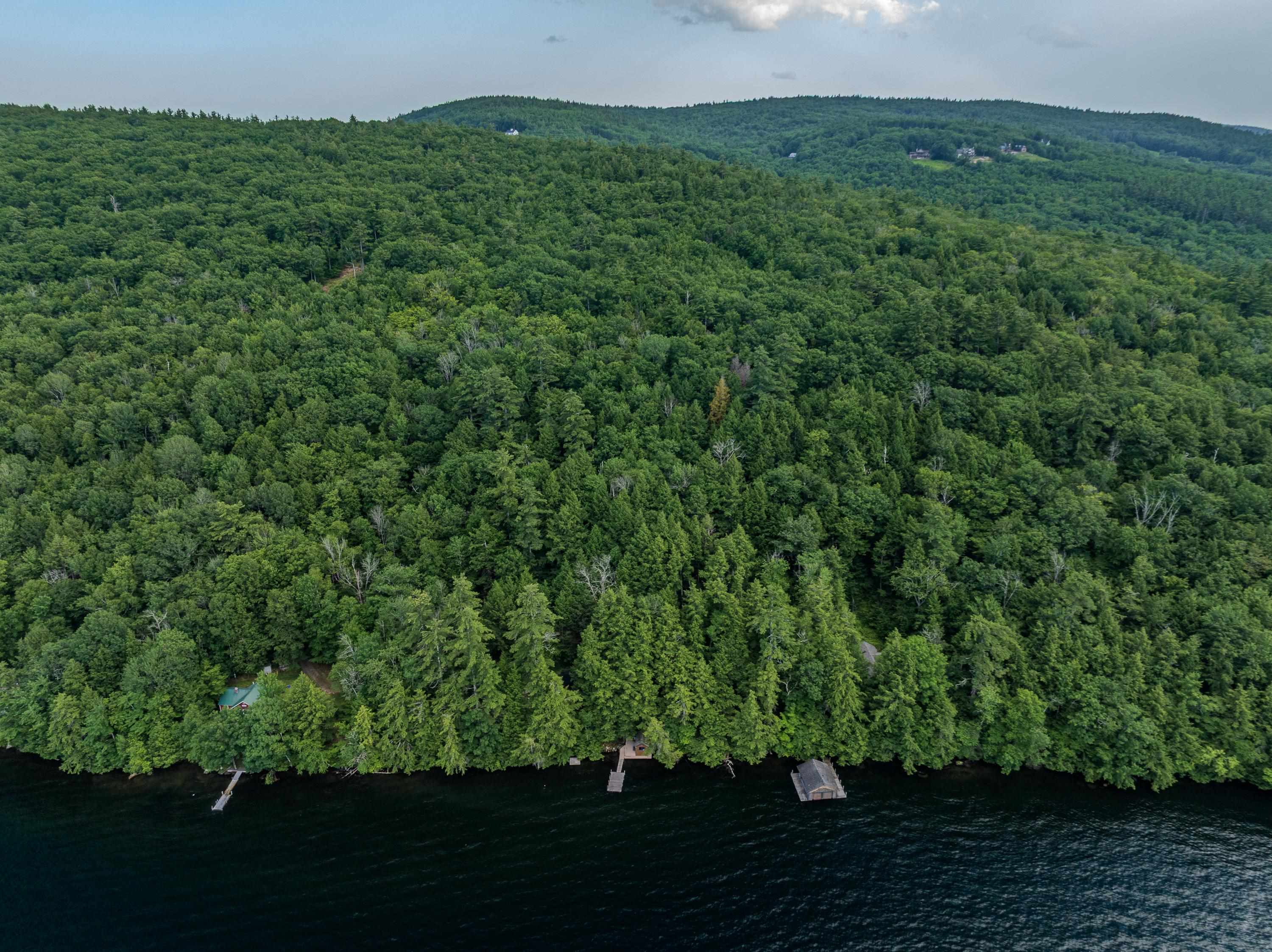 16 Hemlock Way, Holderness, NH 03245