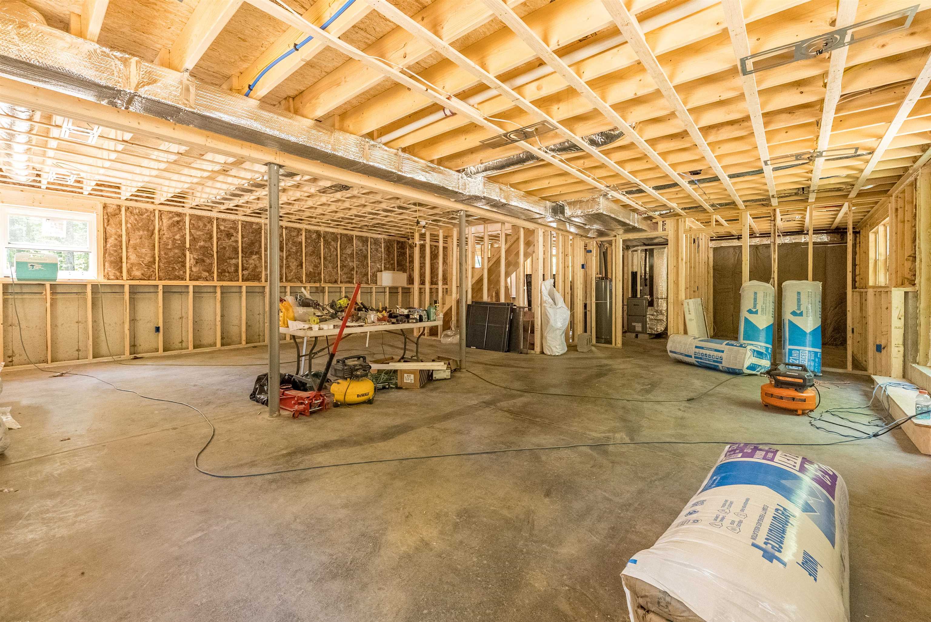 73 Spruce Rd, Middleton, NH 03887