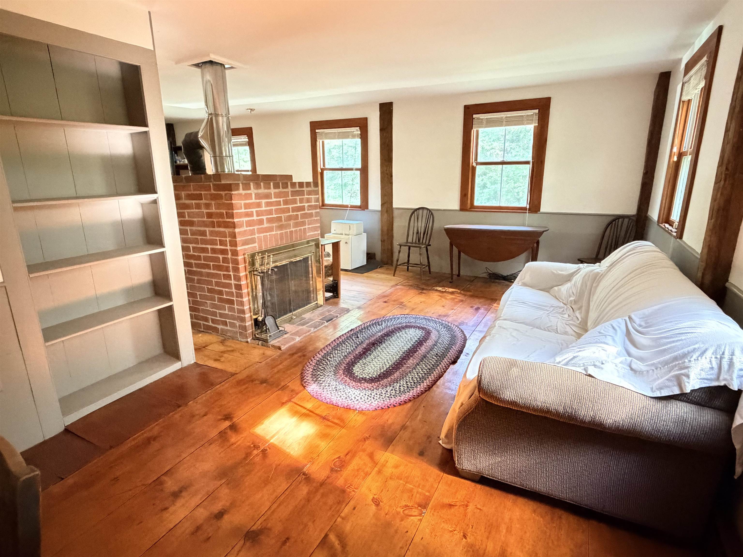 Living room 25688237