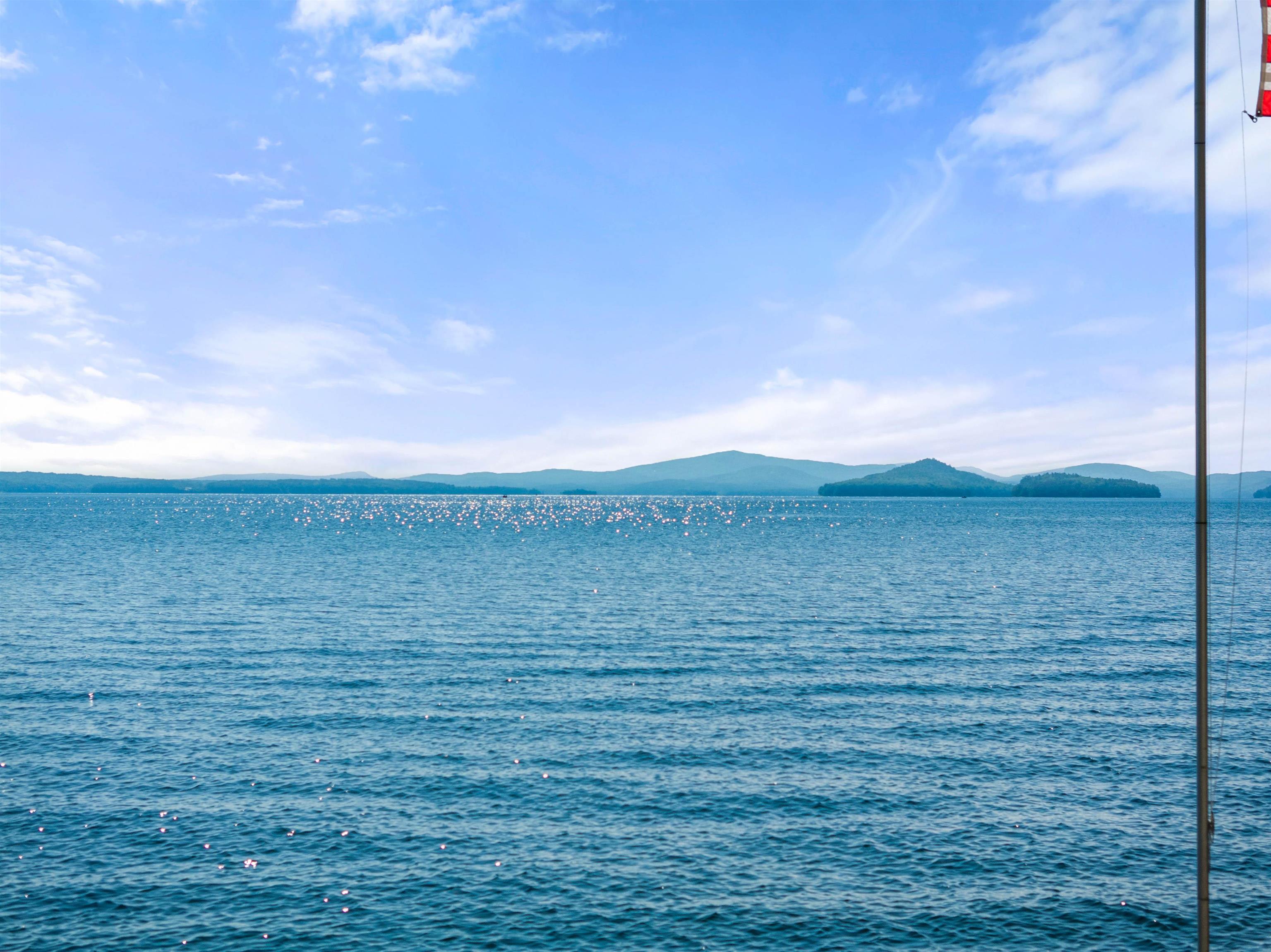 14 Lockes Island, Gilford, NH 03249