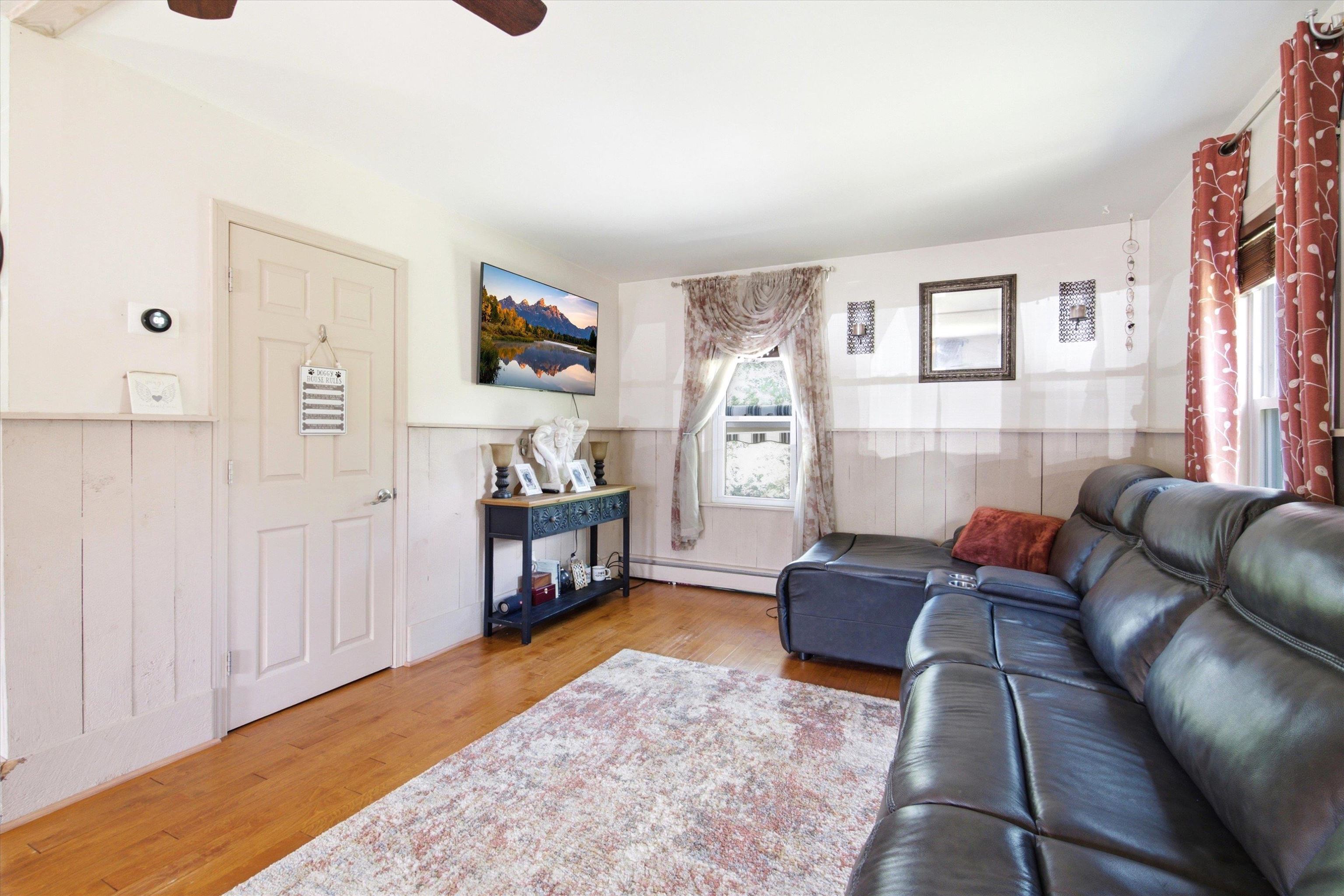 121 Charlestown Rd, Claremont, NH 03743