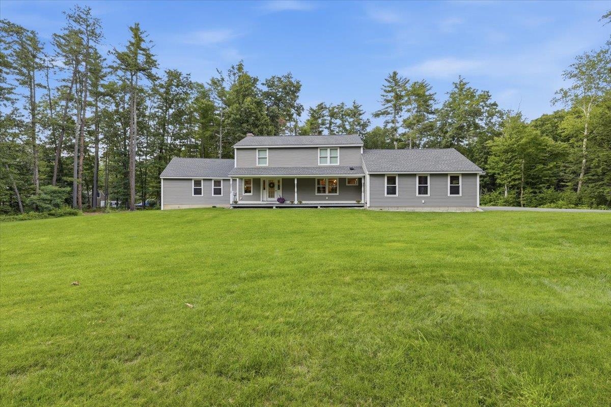 44 County Rd, Amherst, NH 03031